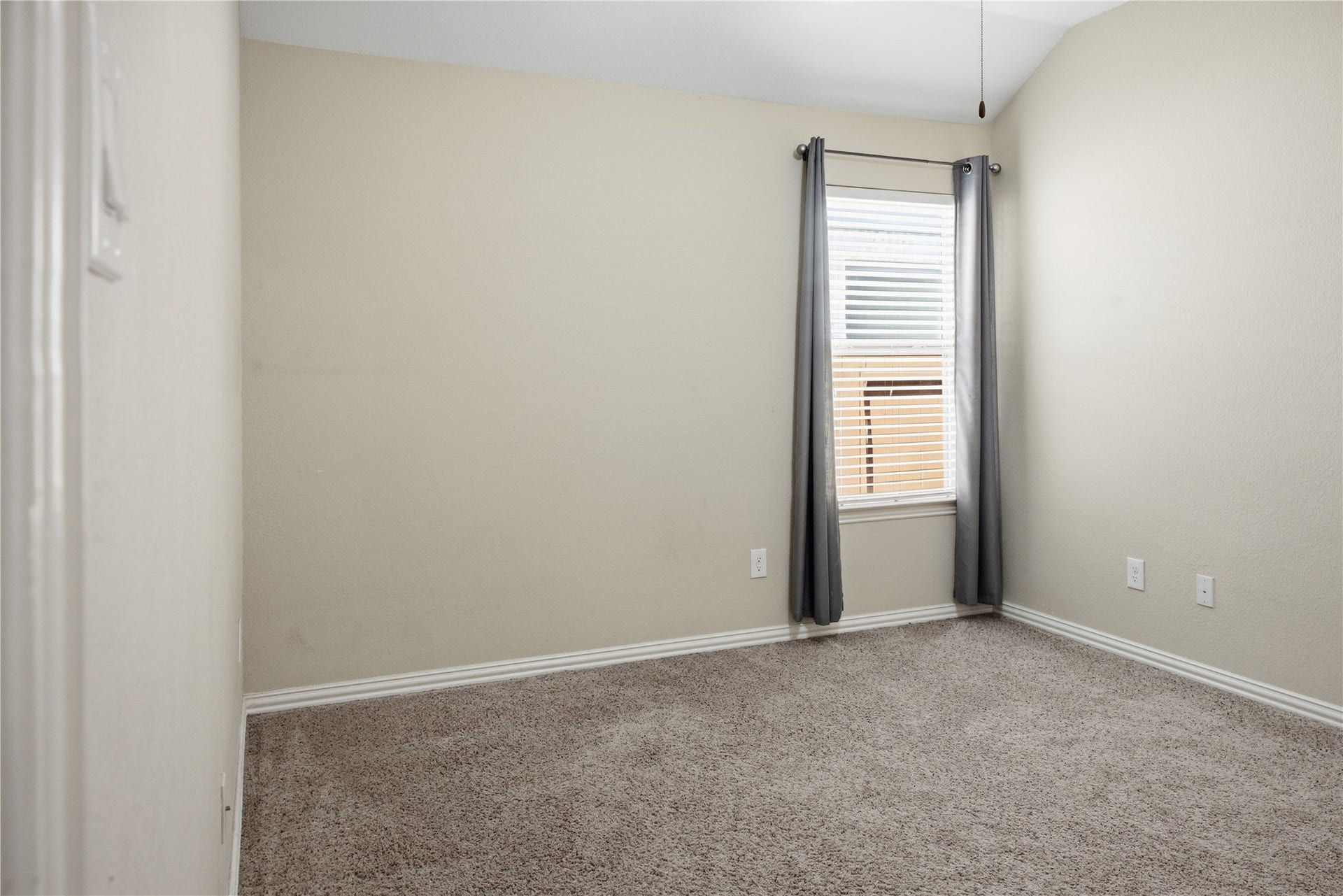 2229 Maple Point Drive N, Conroe, TX 77301 2229 Maple Point Drive N, Conroe, TX 77301