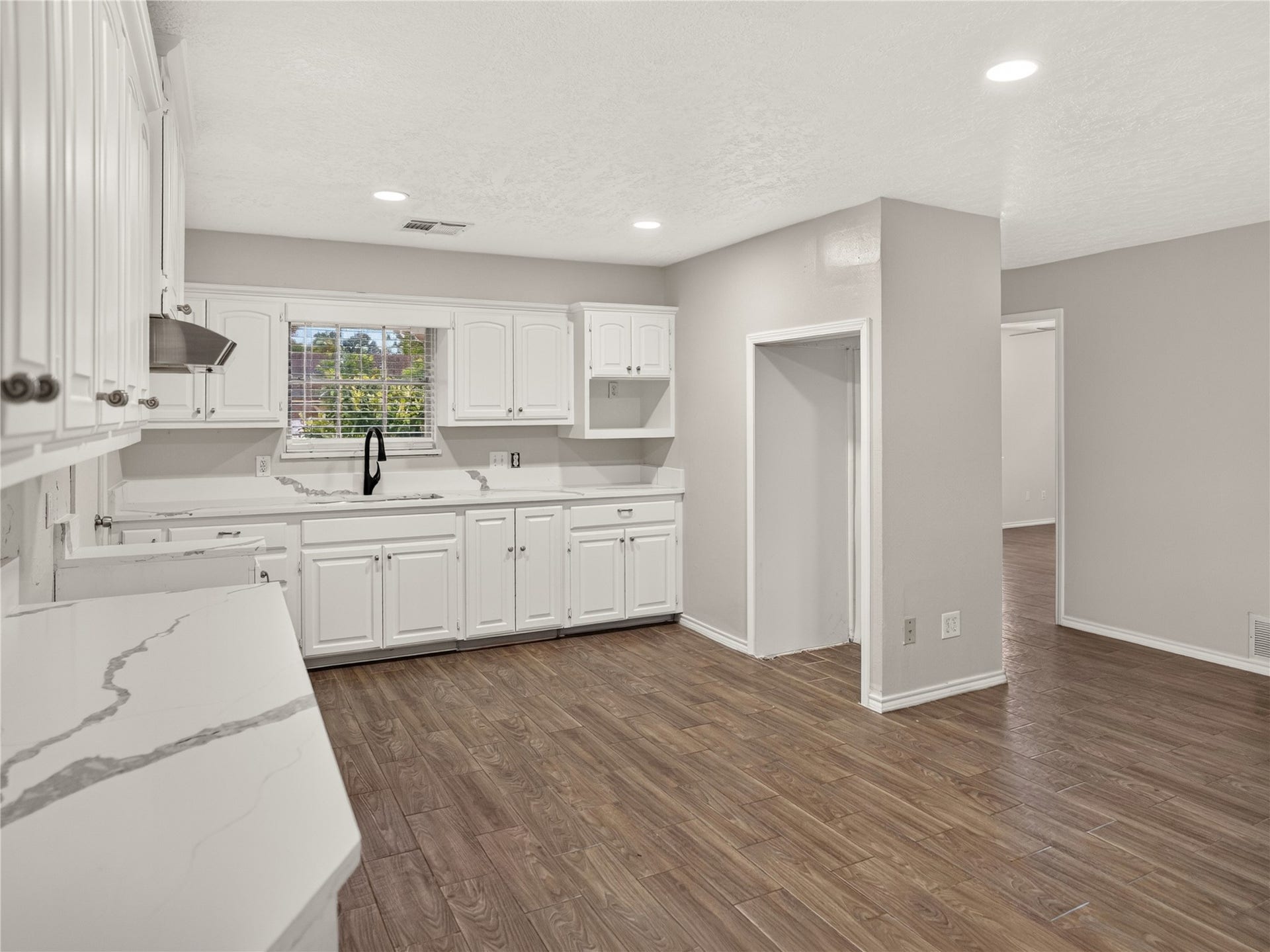 2408 Blueberry Lane, Pasadena, TX 77502 Dining area with neutral finishes