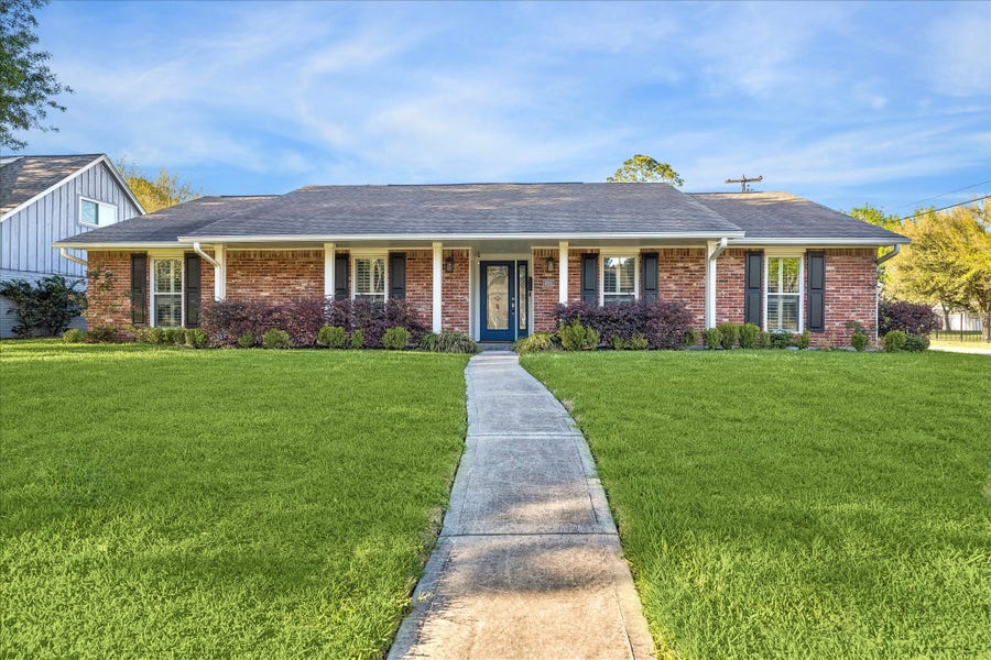 Property photo for 10602 Del Monte Drive, Houston, TX