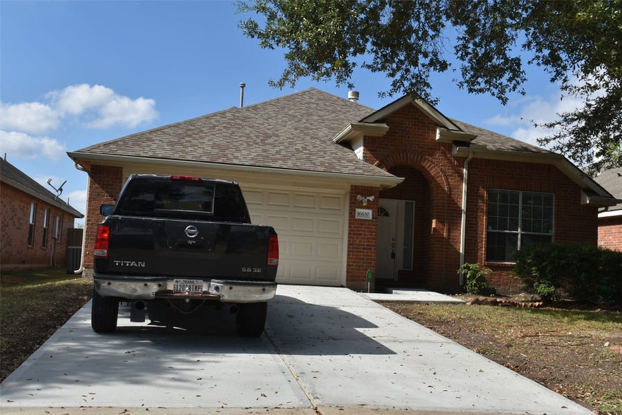 Property photo for 16630 Great Oaks Glen Drive, Houston, TX