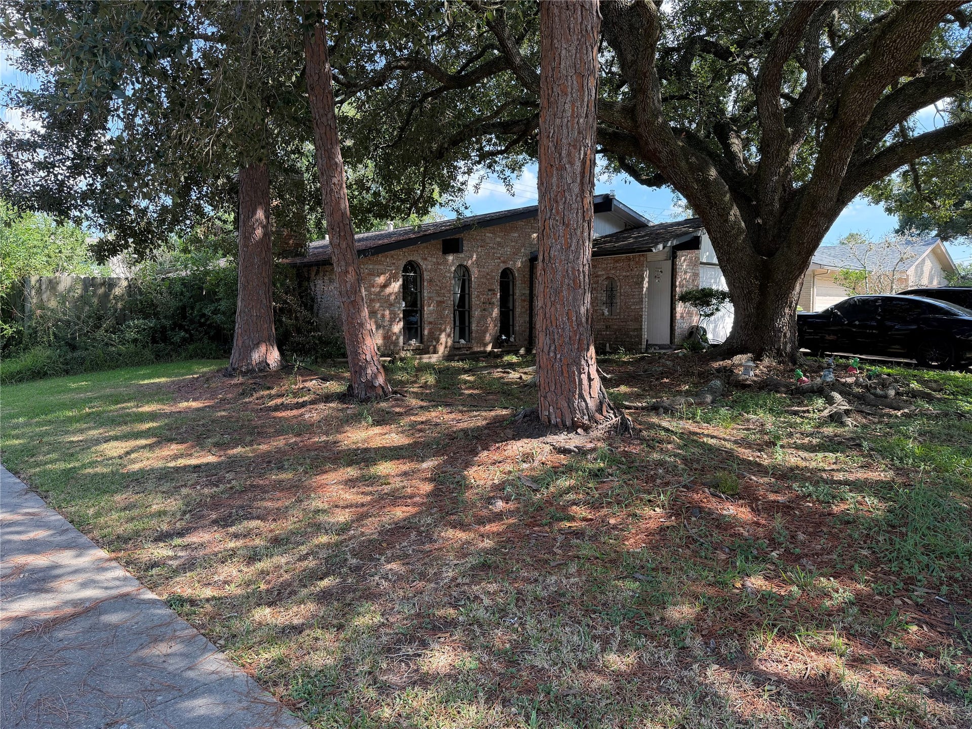 3103 Meadowview Drive, Missouri City, TX 77459
