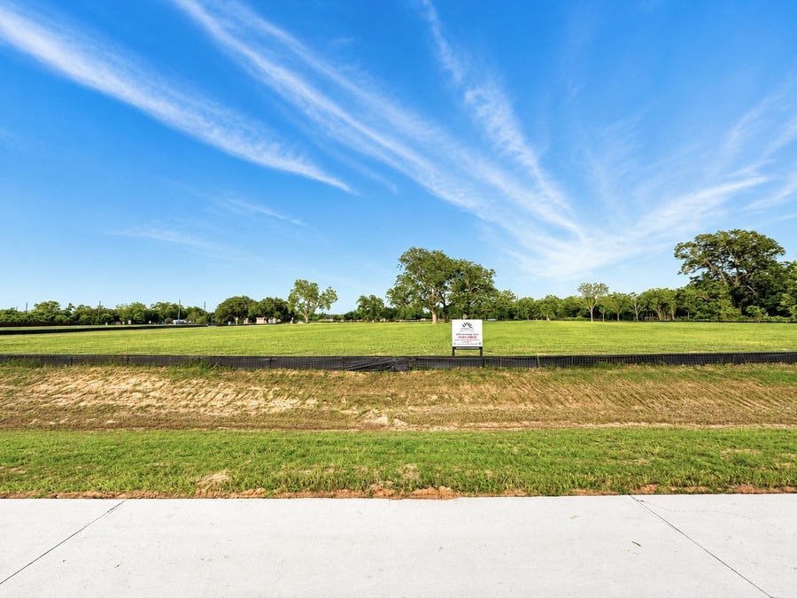 Property photo for 3315 Doe Haven Court, Fulshear, TX