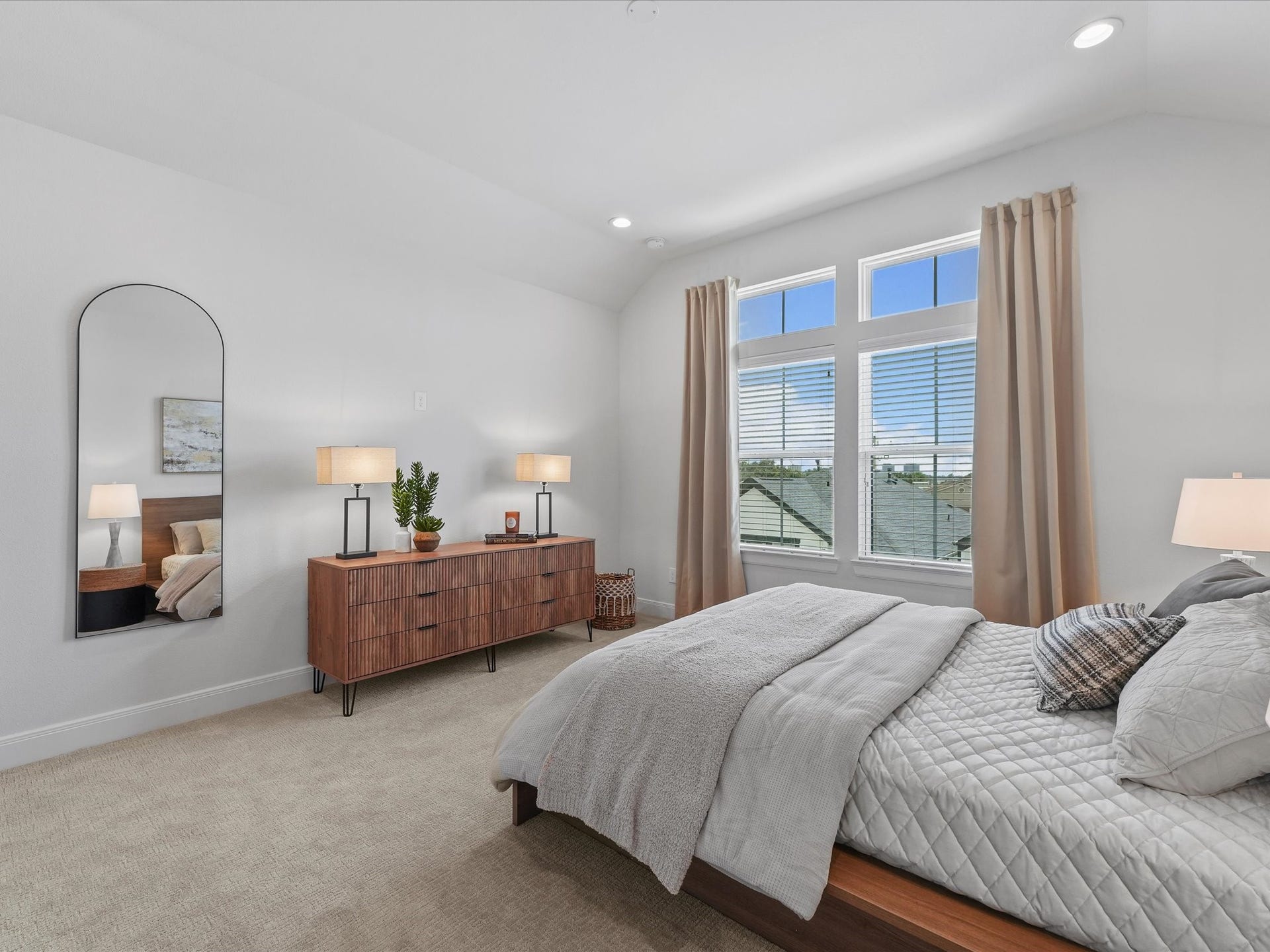 4th Bedroom
