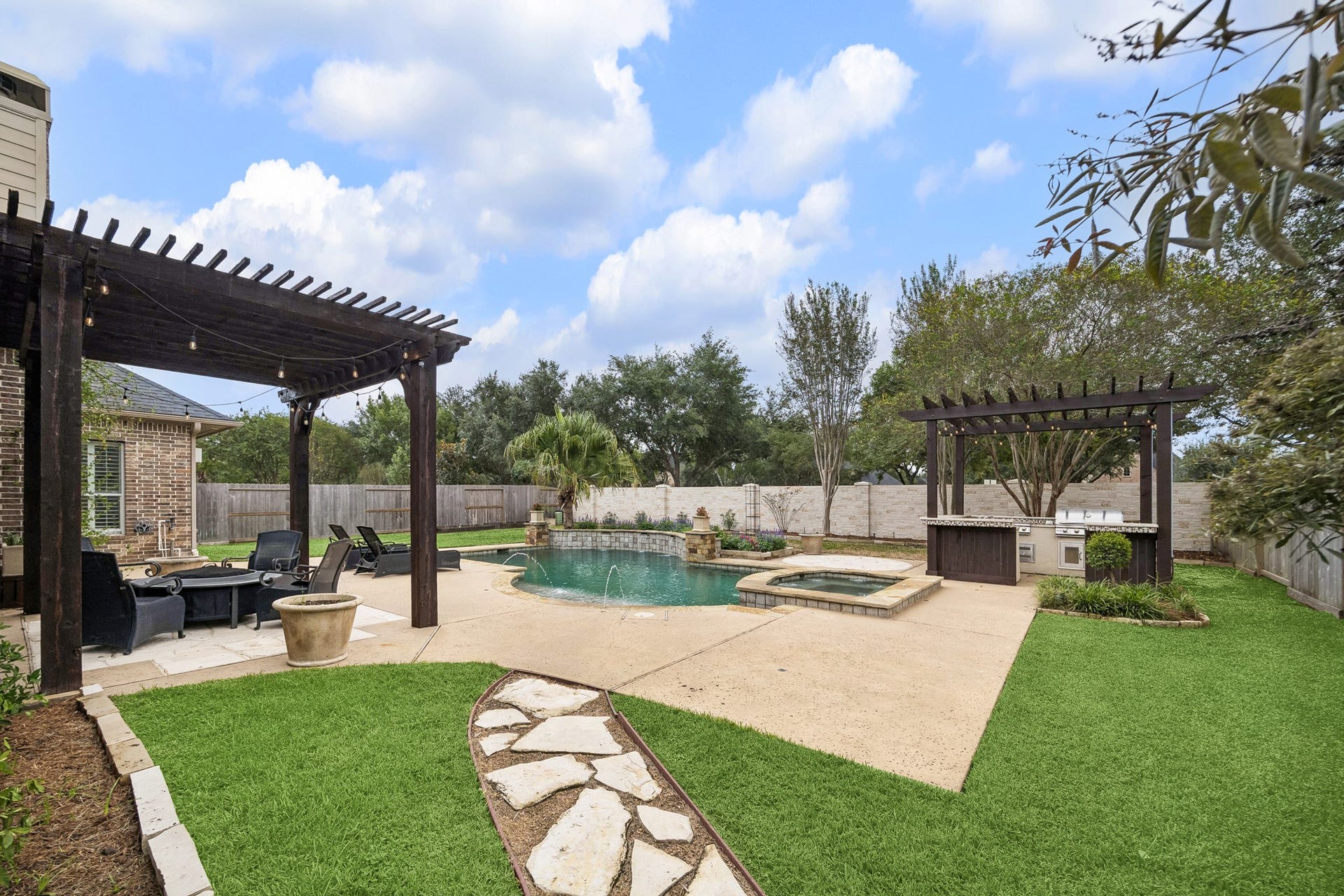 28623 Pewter Knolls Drive, Katy, TX 77494
