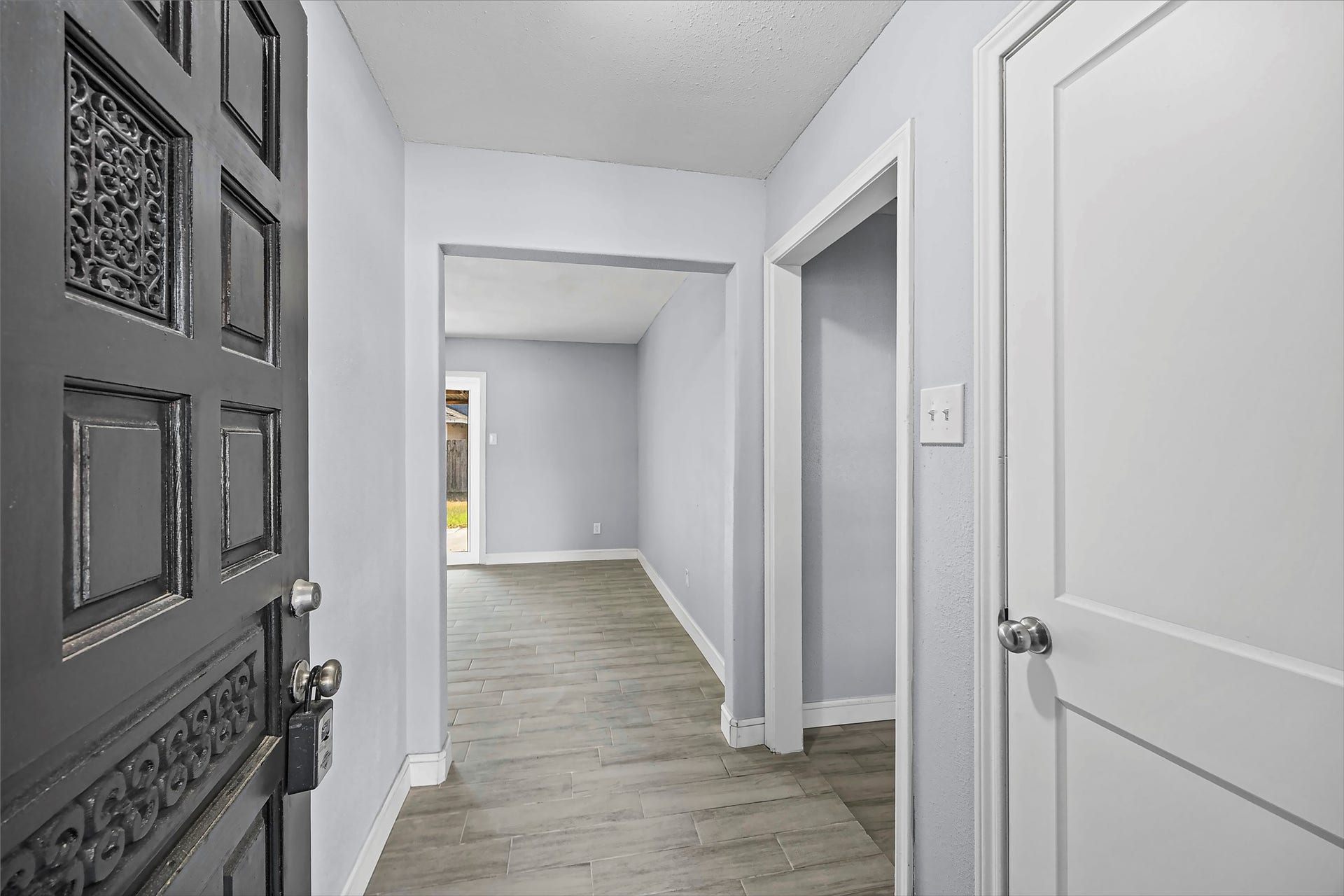 5507 Bertellis Lane, Houston, TX 77091 5507 Bertellis Lane, Houston, TX 77091