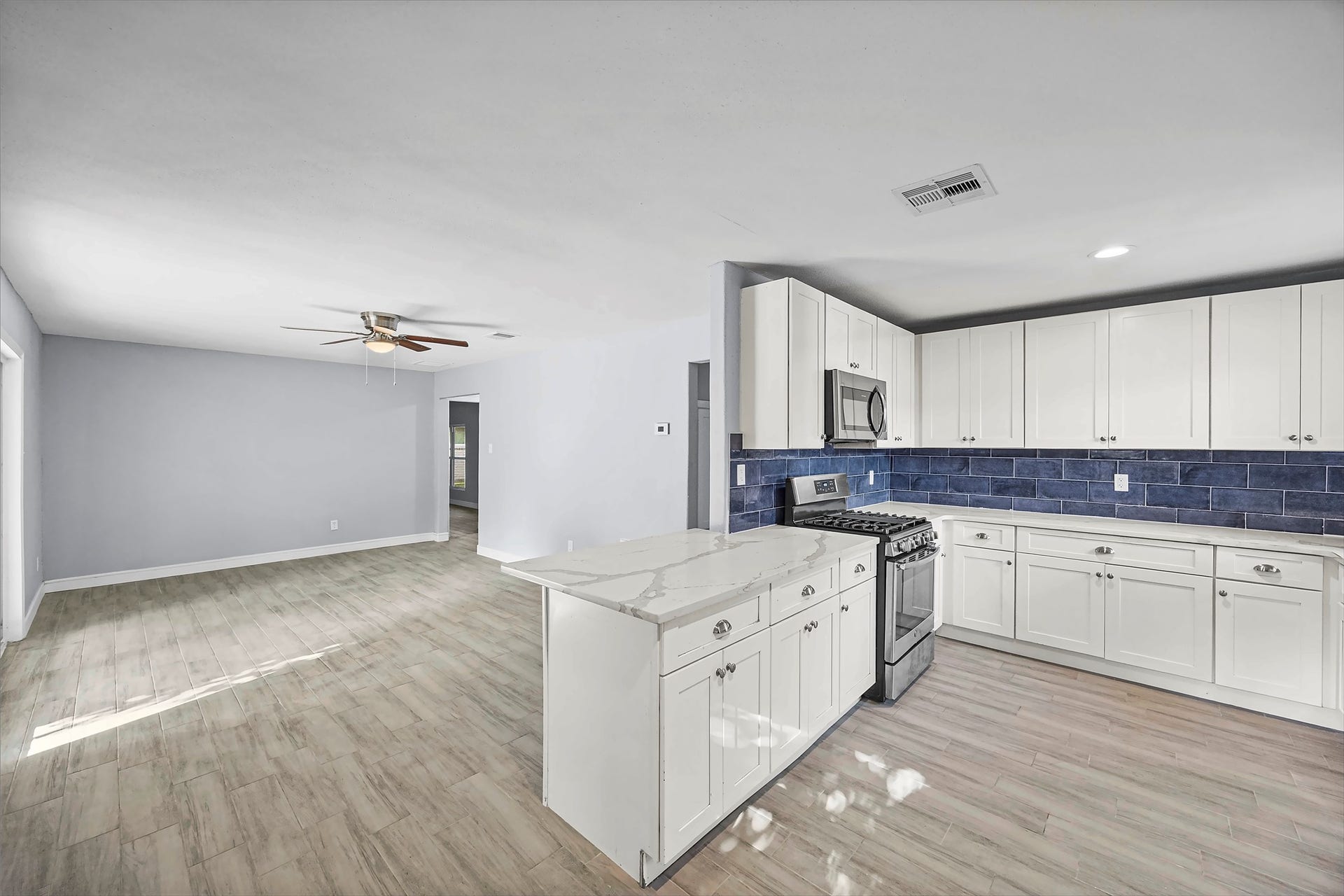 5507 Bertellis Lane, Houston, TX 77091 5507 Bertellis Lane, Houston, TX 77091