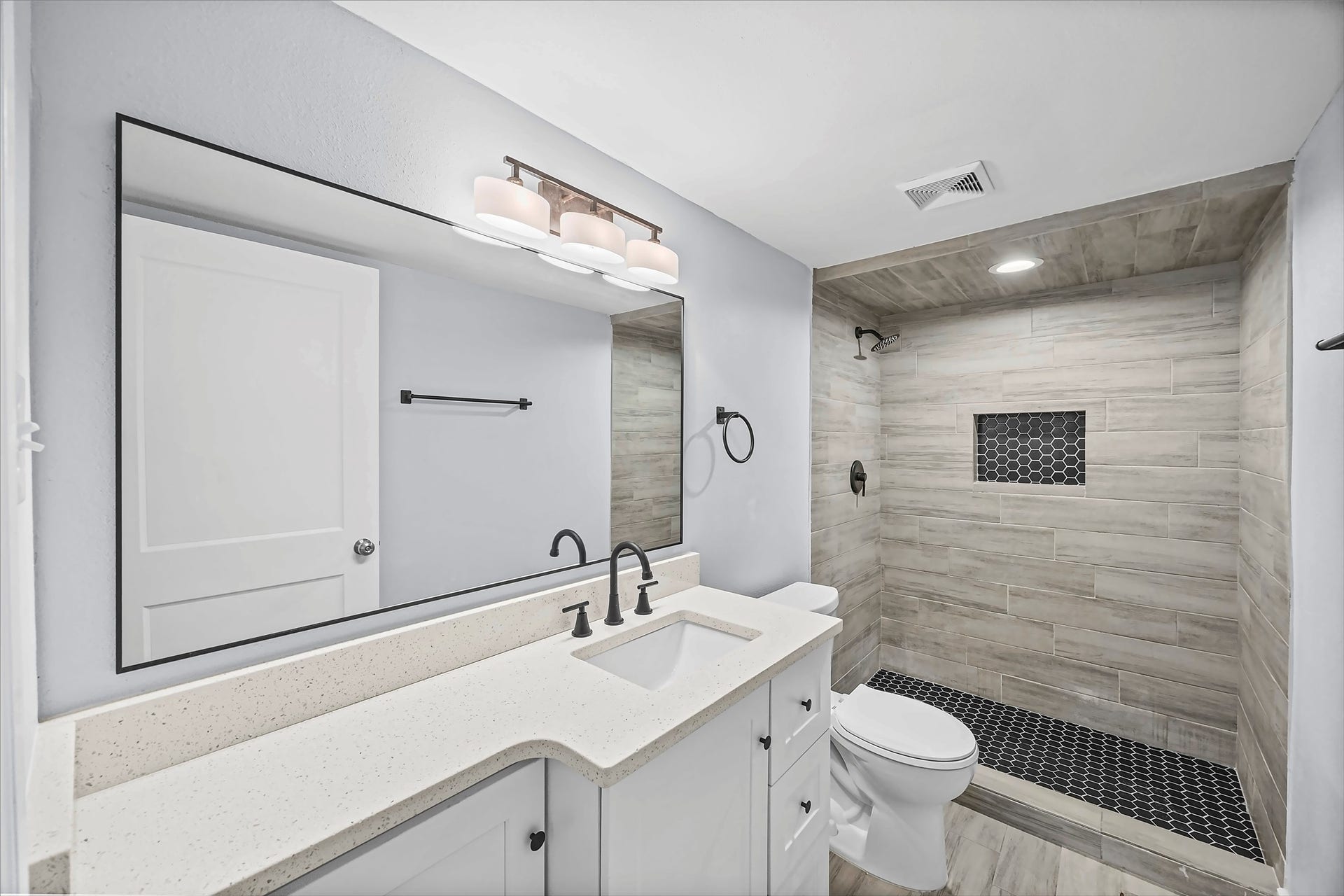 5507 Bertellis Lane, Houston, TX 77091 5507 Bertellis Lane, Houston, TX 77091