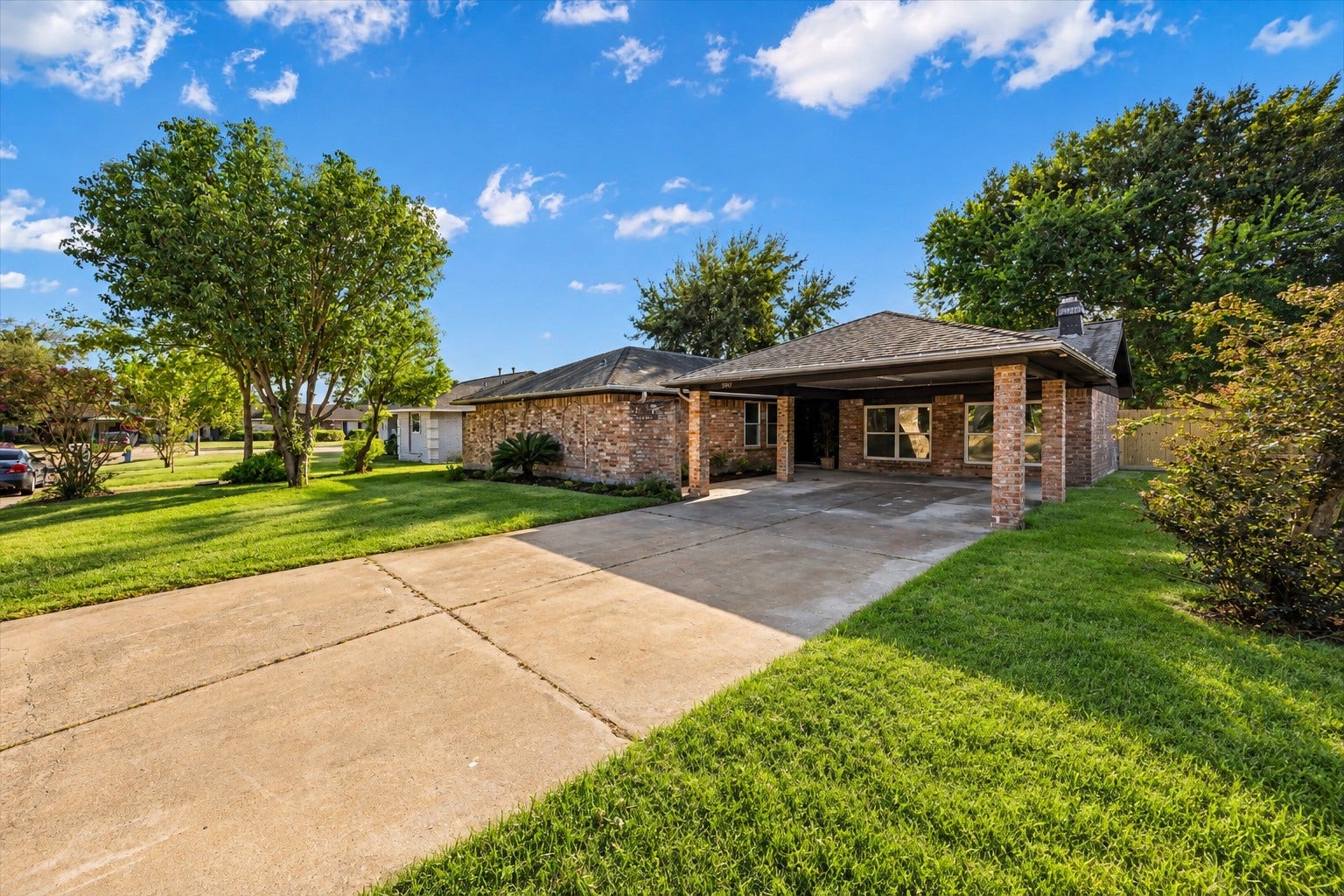 5507 Bertellis Lane, Houston, TX 77091 5507 Bertellis Lane, Houston, TX 77091