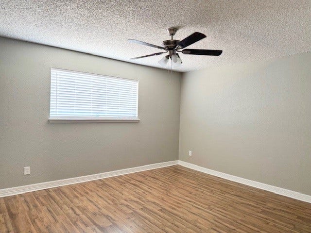 6701 Sands Point Drive, #26, Houston, TX 77074 Another view of bedroom.