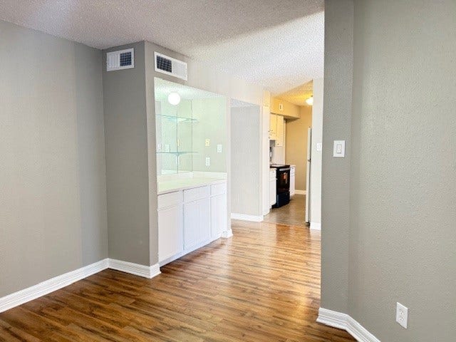 6701 Sands Point Drive, #26, Houston, TX 77074 View of layout from flex room.