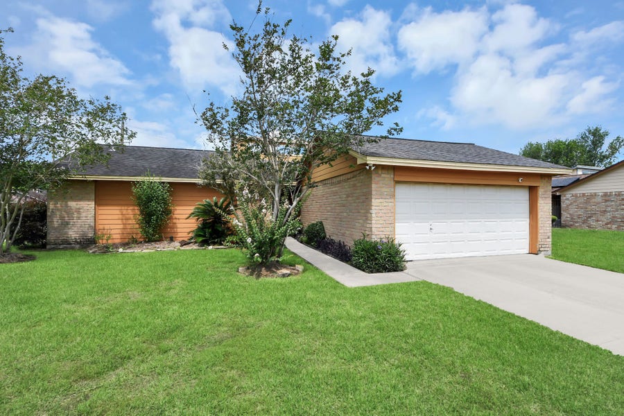 Property photo for 16338 Hunting Dog Court, Houston, TX