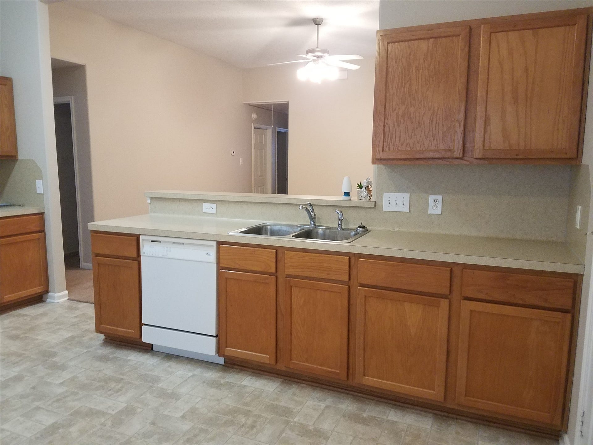 5494 S Buffalo Circle, Willis, TX 77378