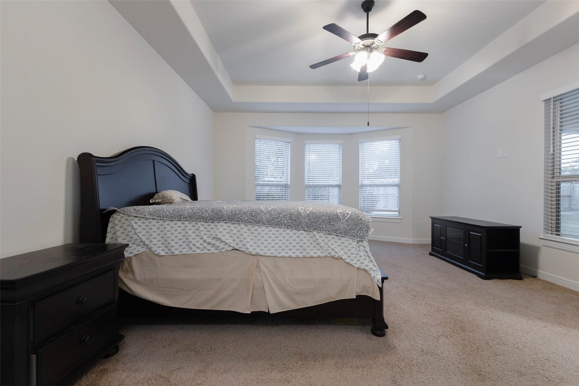 5803 Nowlands Run Lane, Sugar Land, TX 77479