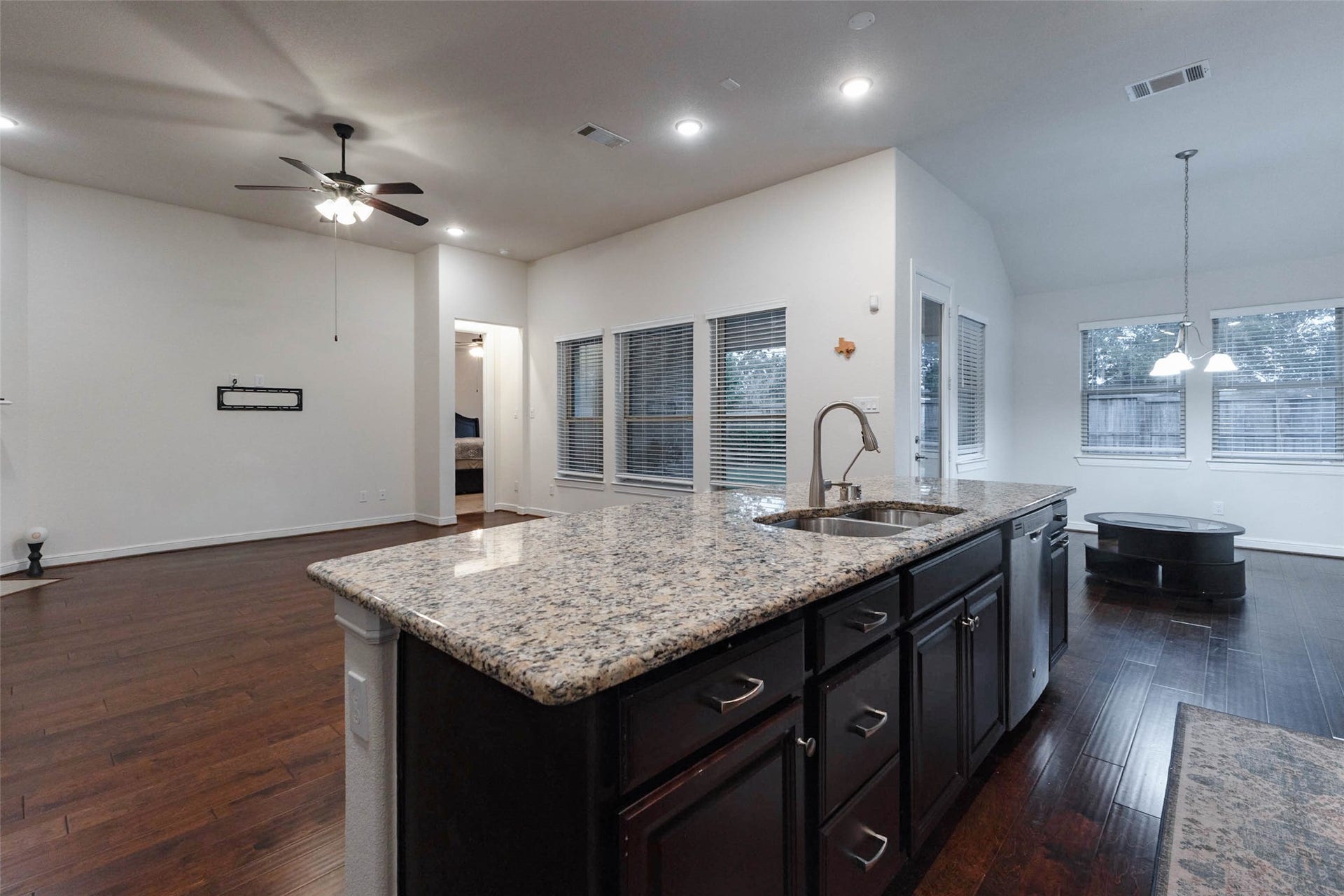 5803 Nowlands Run Lane, Sugar Land, TX 77479
