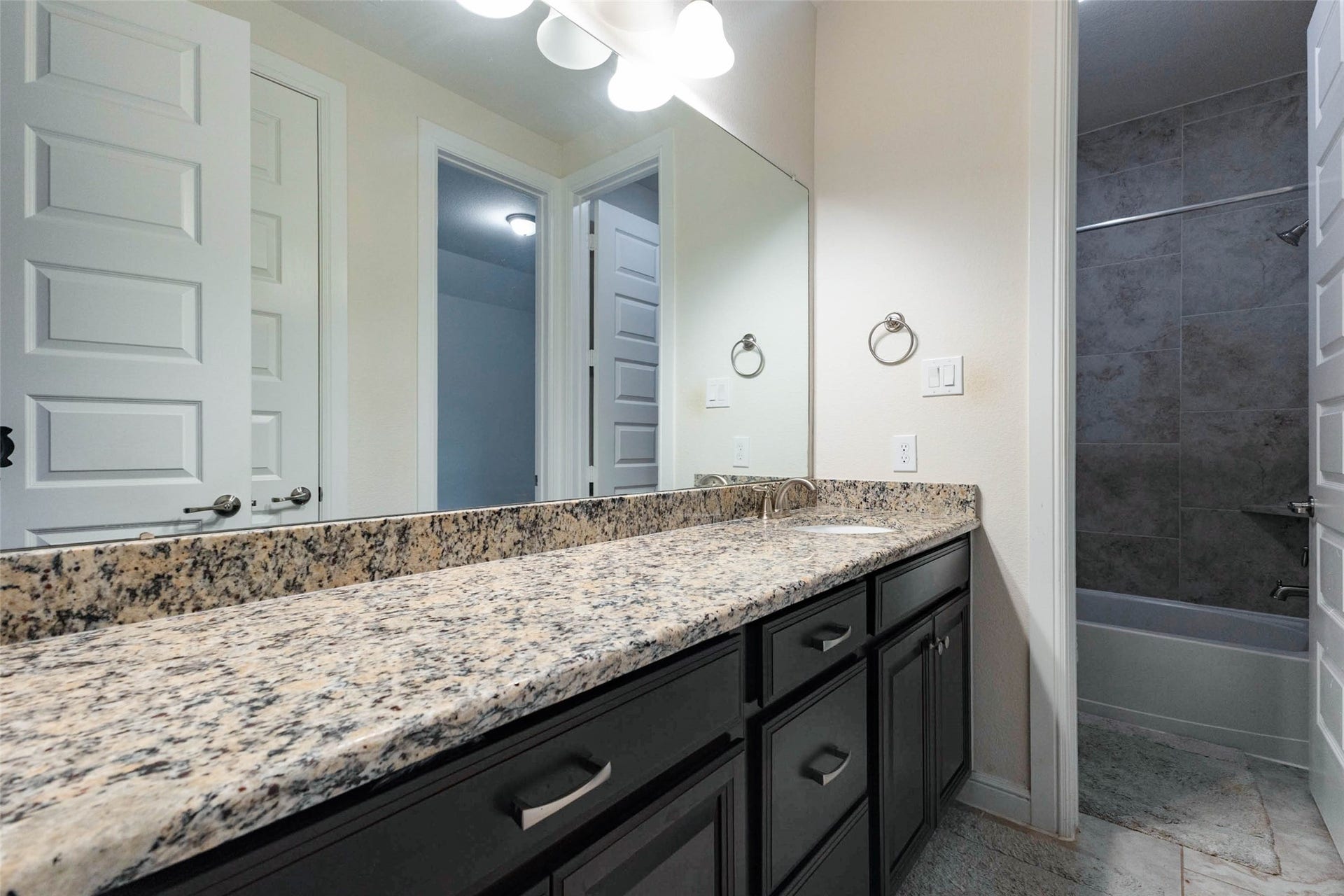 5803 Nowlands Run Lane, Sugar Land, TX 77479