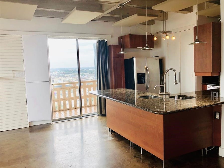 Property photo for 2016 Main Street, #1822, Houston, TX