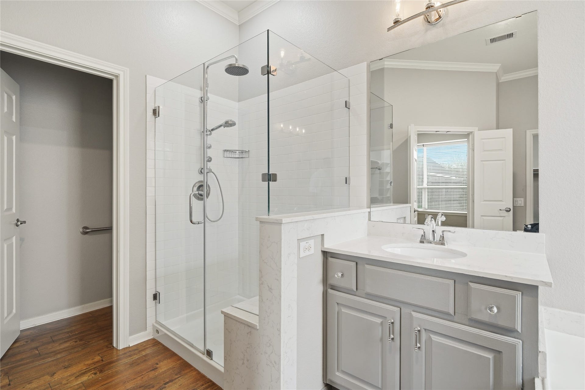 2419 S Venice Drive, Pearland, TX 77581 2419 S Venice Drive, Pearland, TX 77581