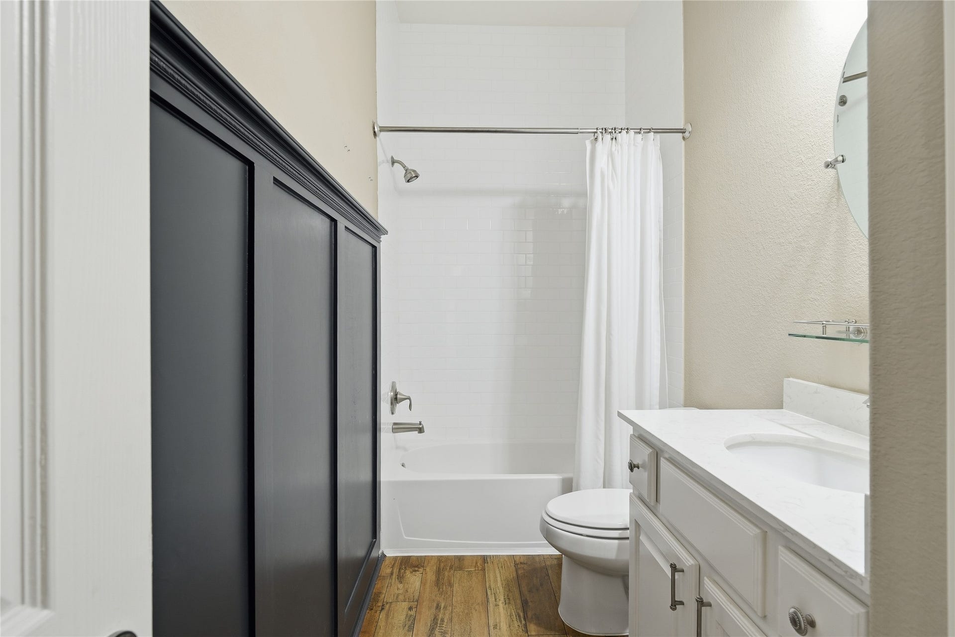 2419 S Venice Drive, Pearland, TX 77581 2419 S Venice Drive, Pearland, TX 77581
