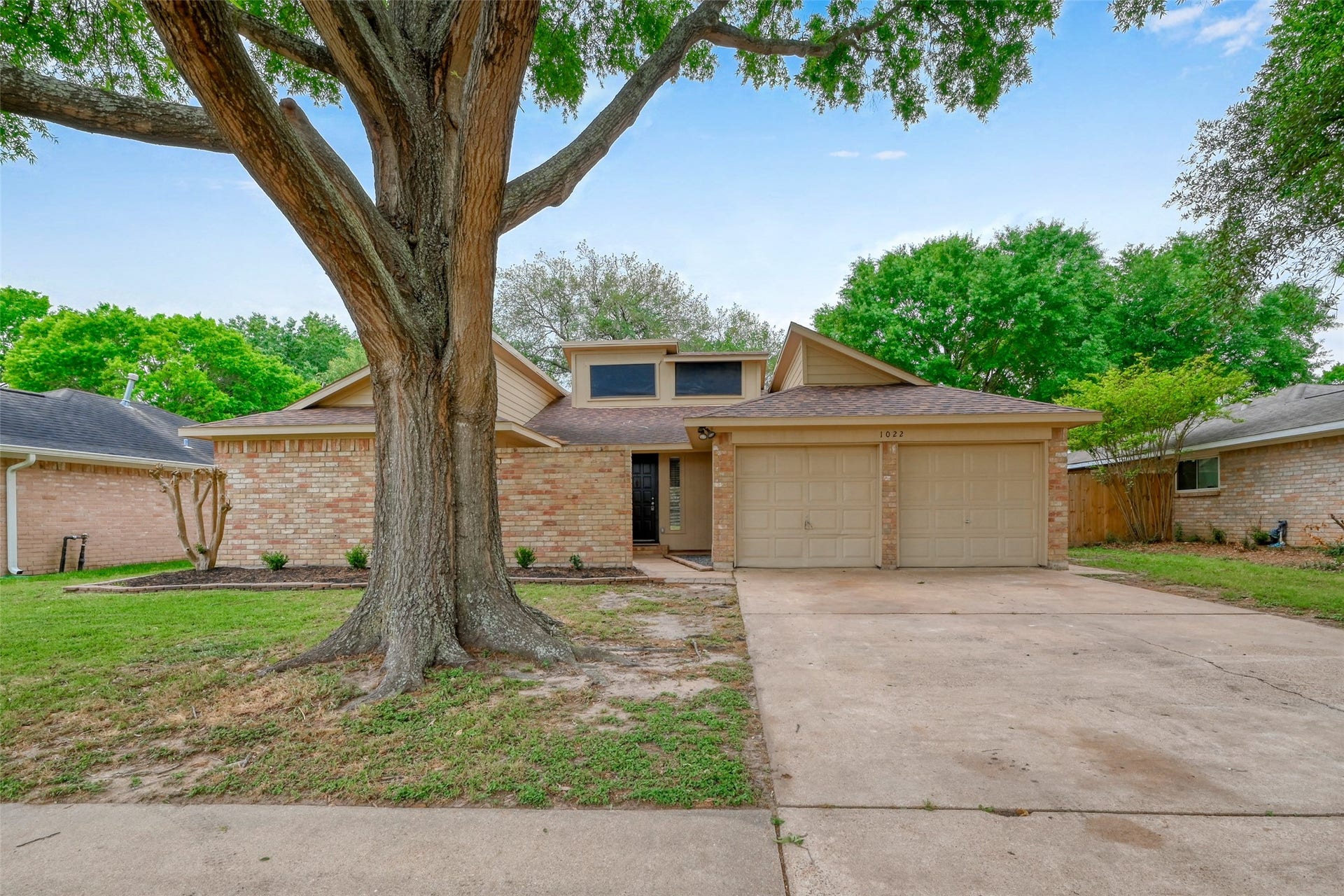 1022 Hidden Canyon Road, Katy, TX 77450 Welcome to 1022 Hidden Canyon