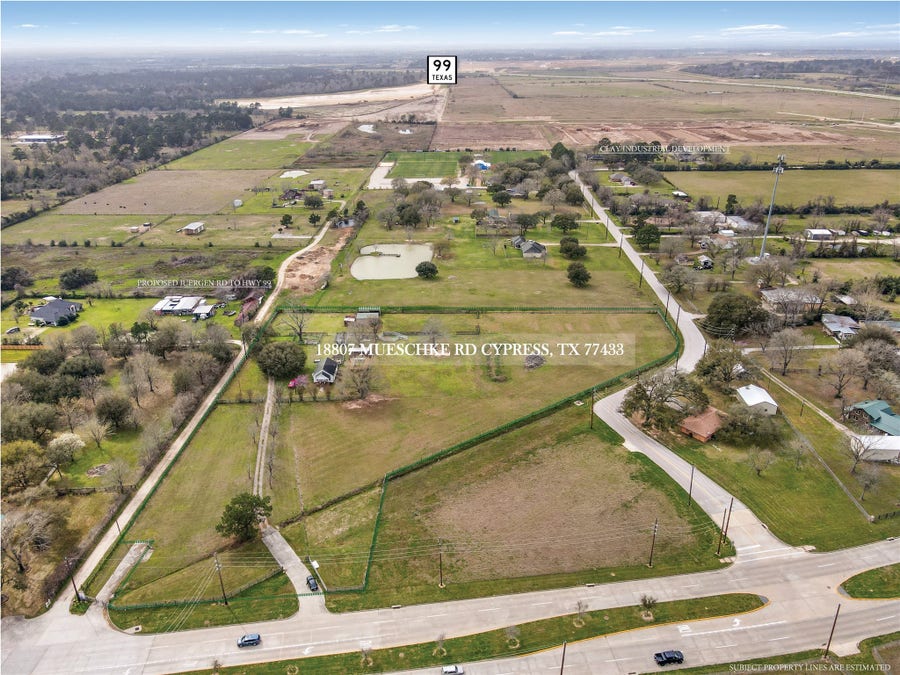 Property photo for 18807 Mueschke Road, Tomball, TX