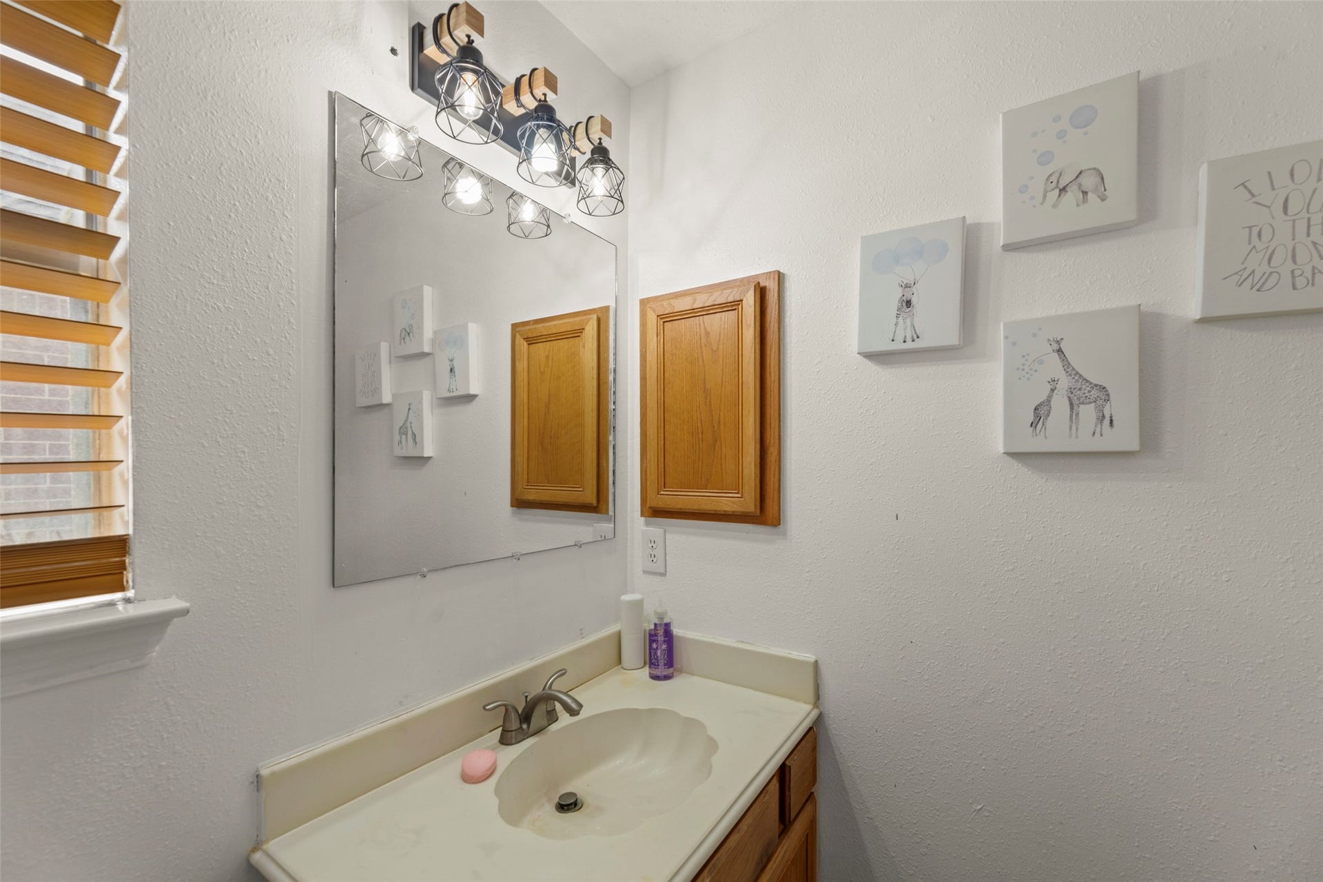 522 High Meadows Drive, Sugar Land, TX 77479