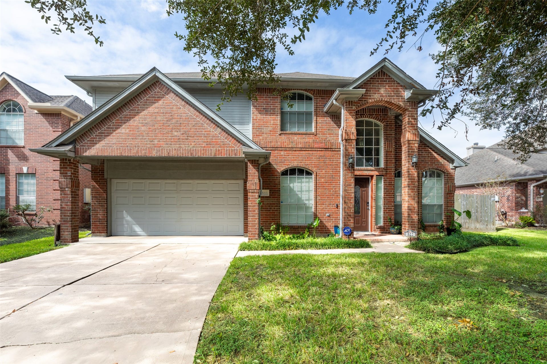 522 High Meadows Drive, Sugar Land, TX 77479