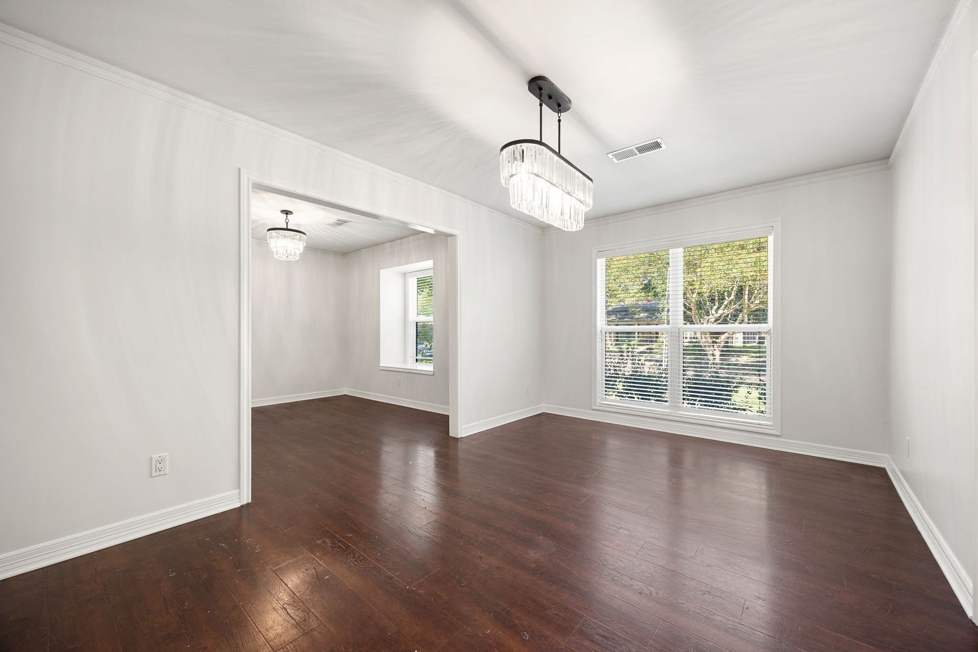 6203 Rutherglenn Drive, Houston, TX 77096 6203 Rutherglenn Drive, Houston, TX 77096
