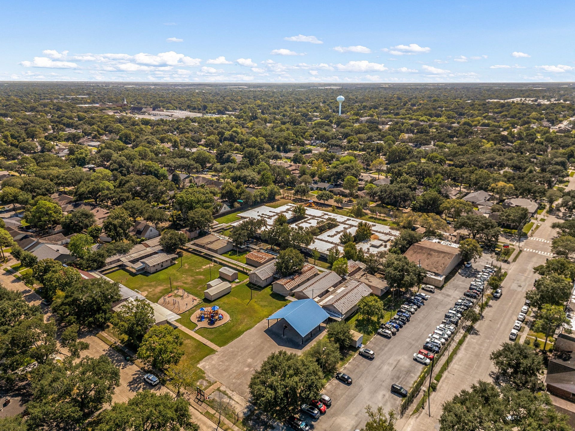 6203 Rutherglenn Drive, Houston, TX 77096 6203 Rutherglenn Drive, Houston, TX 77096