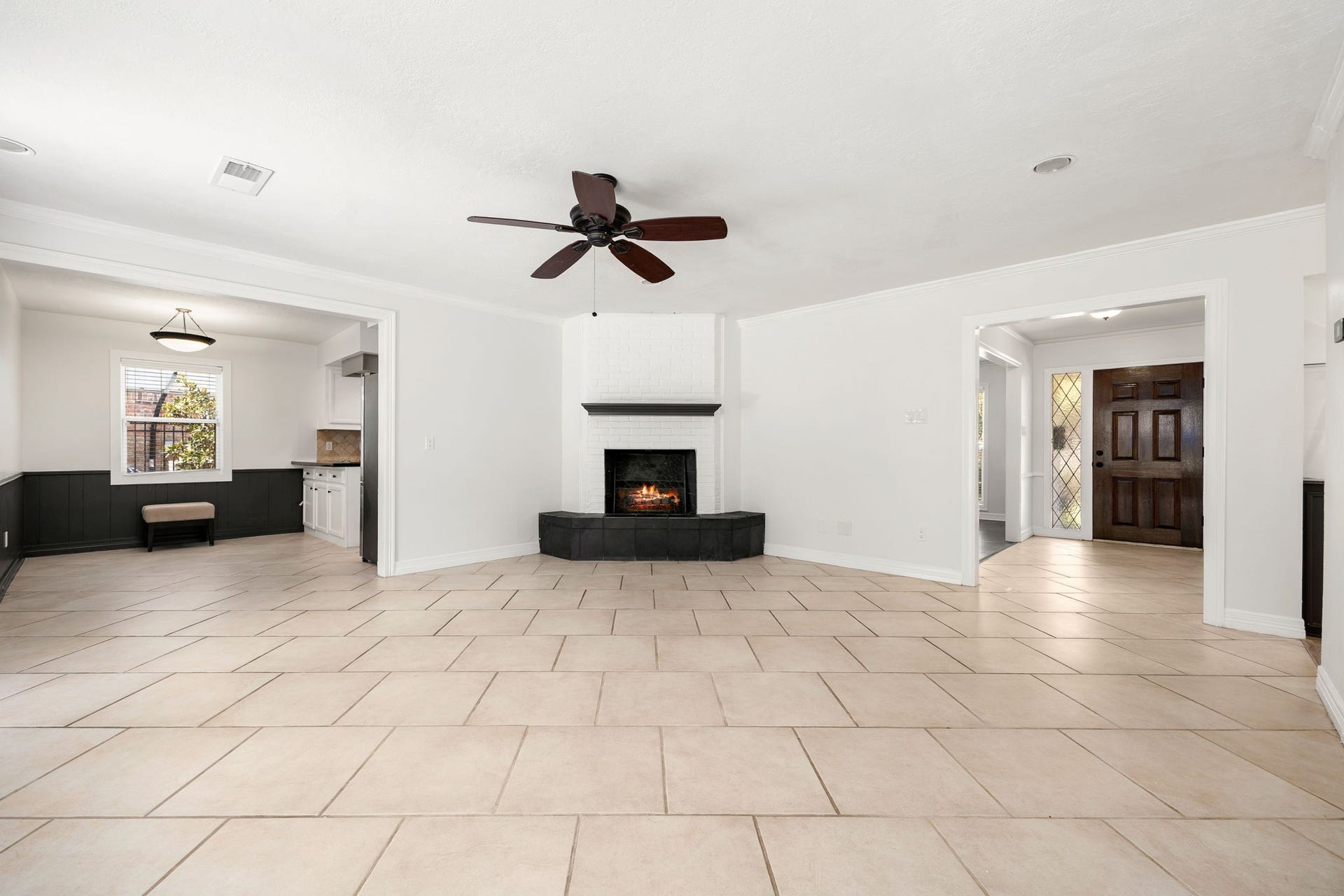 6203 Rutherglenn Drive, Houston, TX 77096 6203 Rutherglenn Drive, Houston, TX 77096