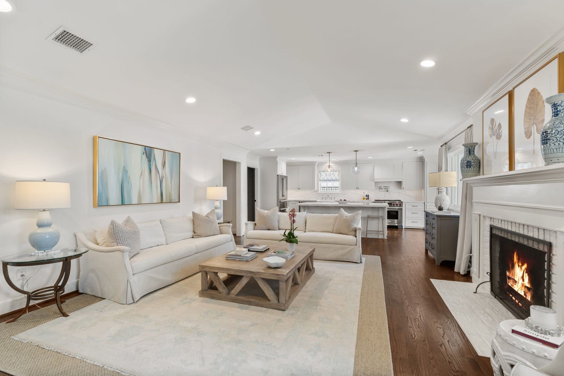 6248 Burgoyne Road, Houston, TX 77057 6248 Burgoyne Road, Houston, TX 77057