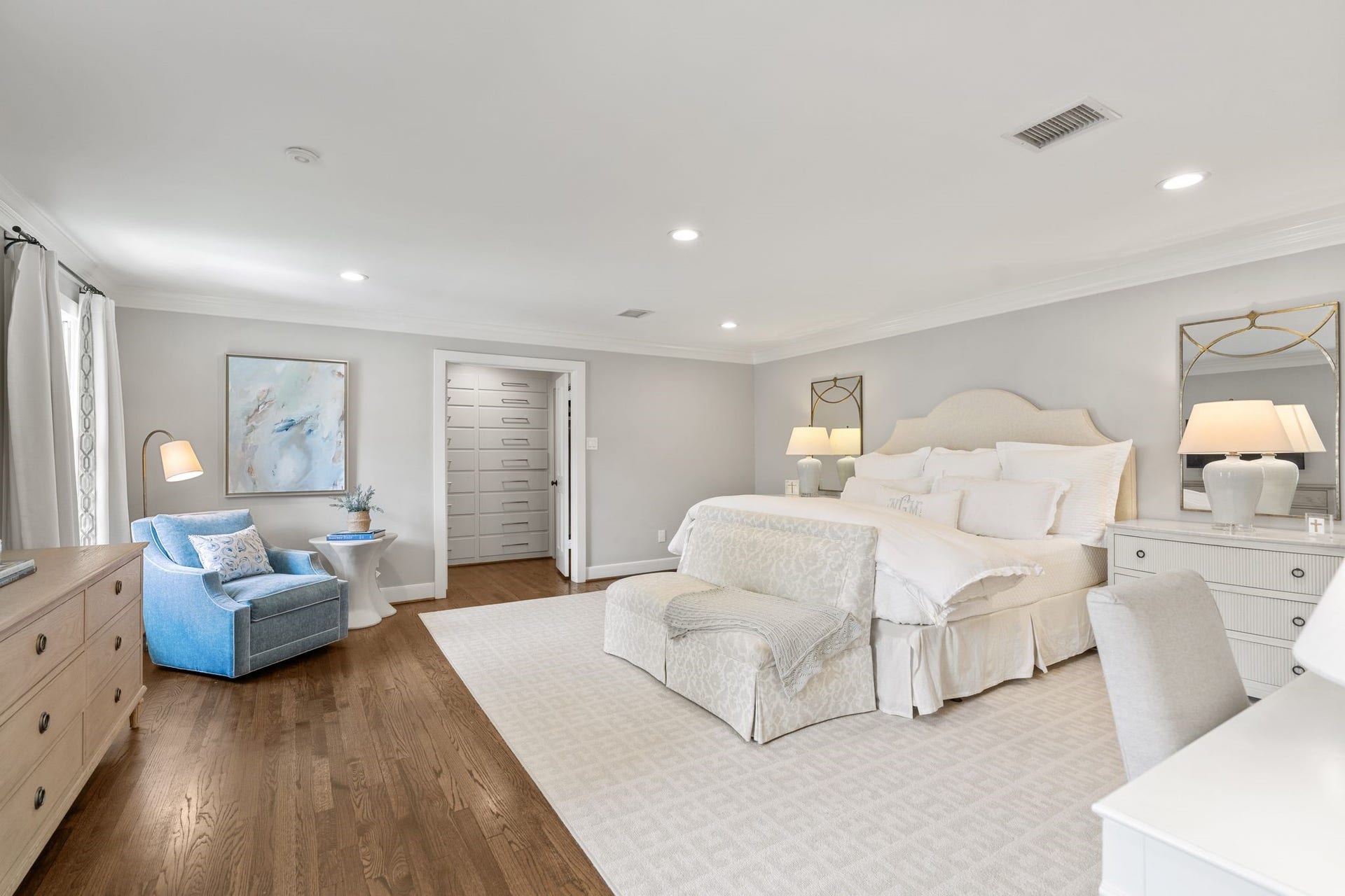 6248 Burgoyne Road, Houston, TX 77057 6248 Burgoyne Road, Houston, TX 77057