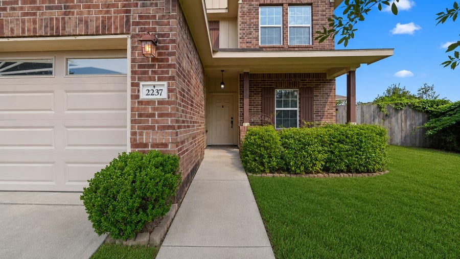 Property photo for 2237 Onyx Court, Texas City, TX