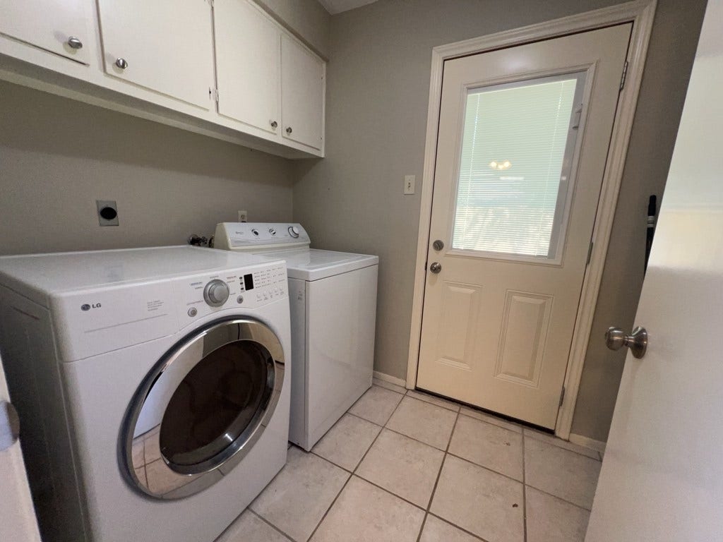 3107 Jenny Drive, Sugar Land, TX 77479 3107 Jenny Drive, Sugar Land, TX 77479