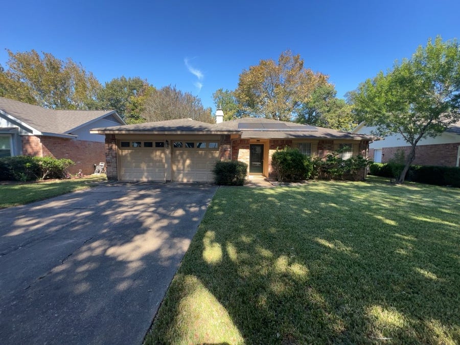Property photo for 3107 Jenny Drive, Sugar Land, TX