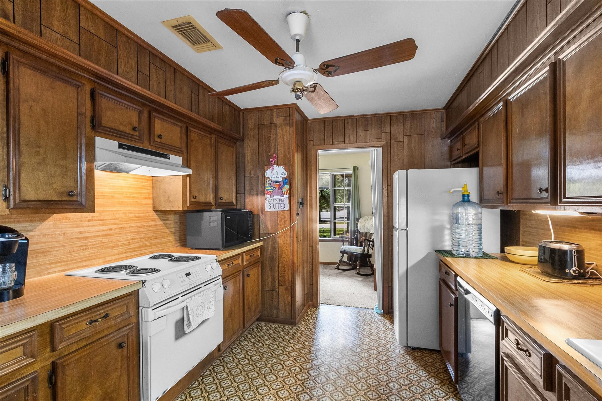 204 Gerald Street, Willis, TX 77378 204 Gerald Street, Willis, TX 77378