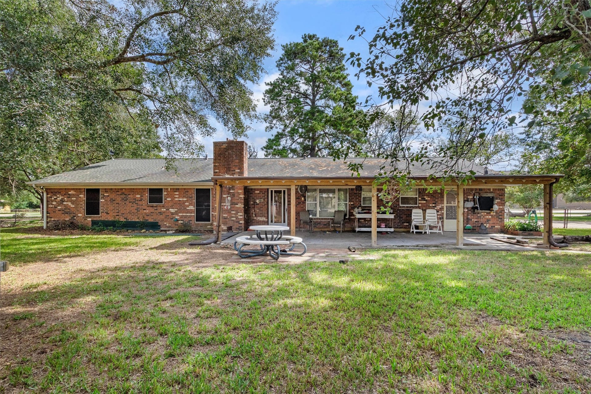 204 Gerald Street, Willis, TX 77378 204 Gerald Street, Willis, TX 77378