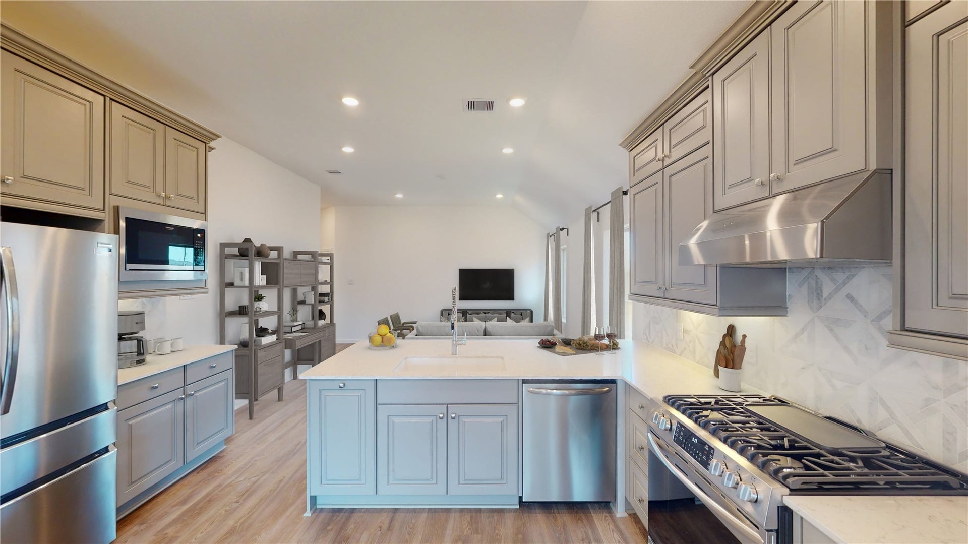 2725 Hidden Gold Court, League City, TX 77573 2725 Hidden Gold Court, League City, TX 77573