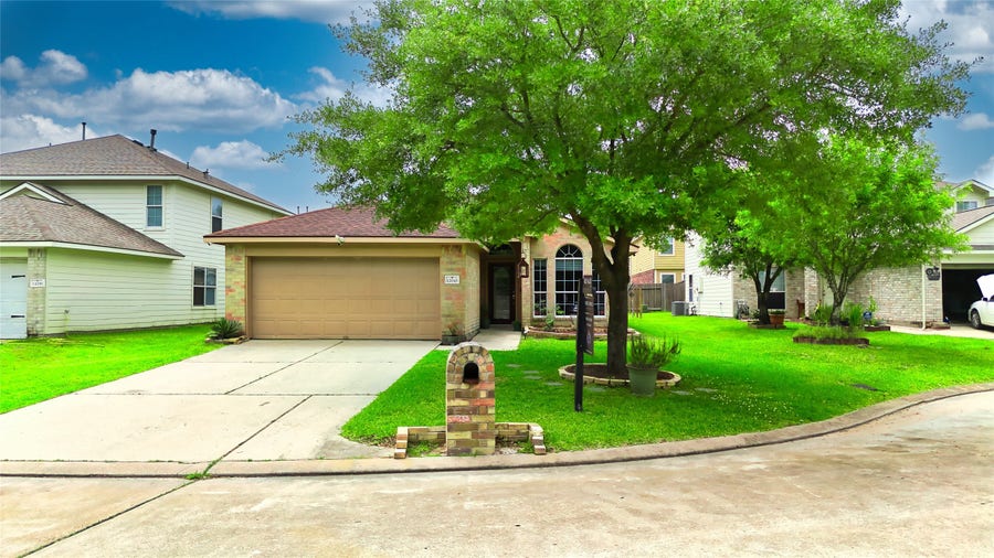 Property photo for 12043 Green Butte Court, Houston, TX