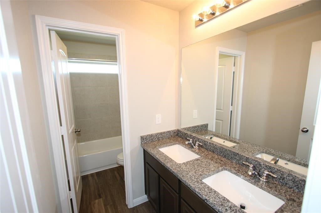 16902 Devon Dogwood Trail, Richmond, TX 77407