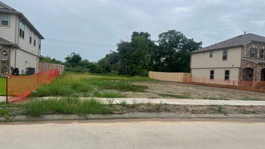 Property photo for 1818 LIVADERO Lane, Missouri City, TX