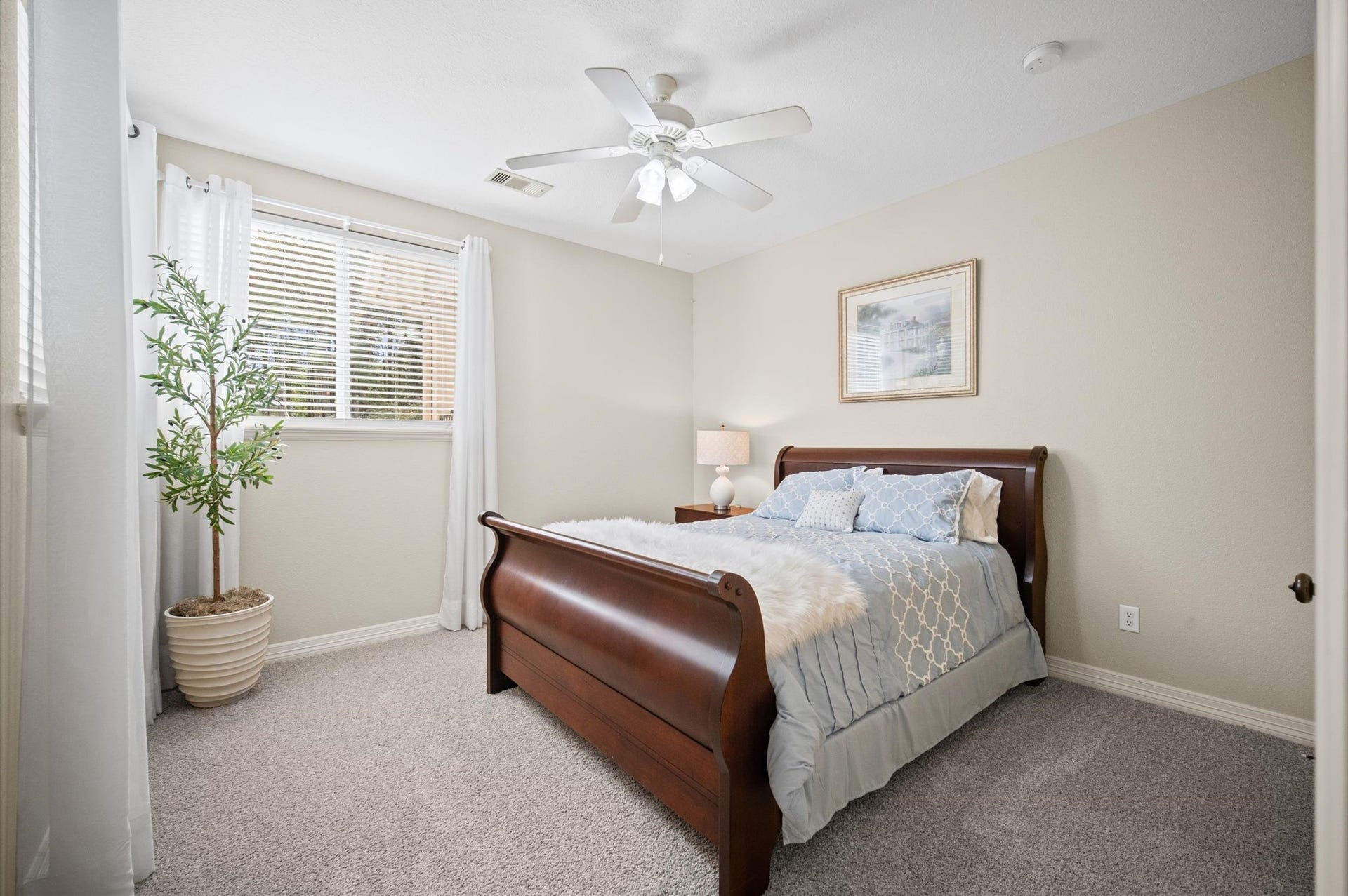 25815 Bridle Creek Drive S, Magnolia, TX 77355 4th bedroom upstairs.