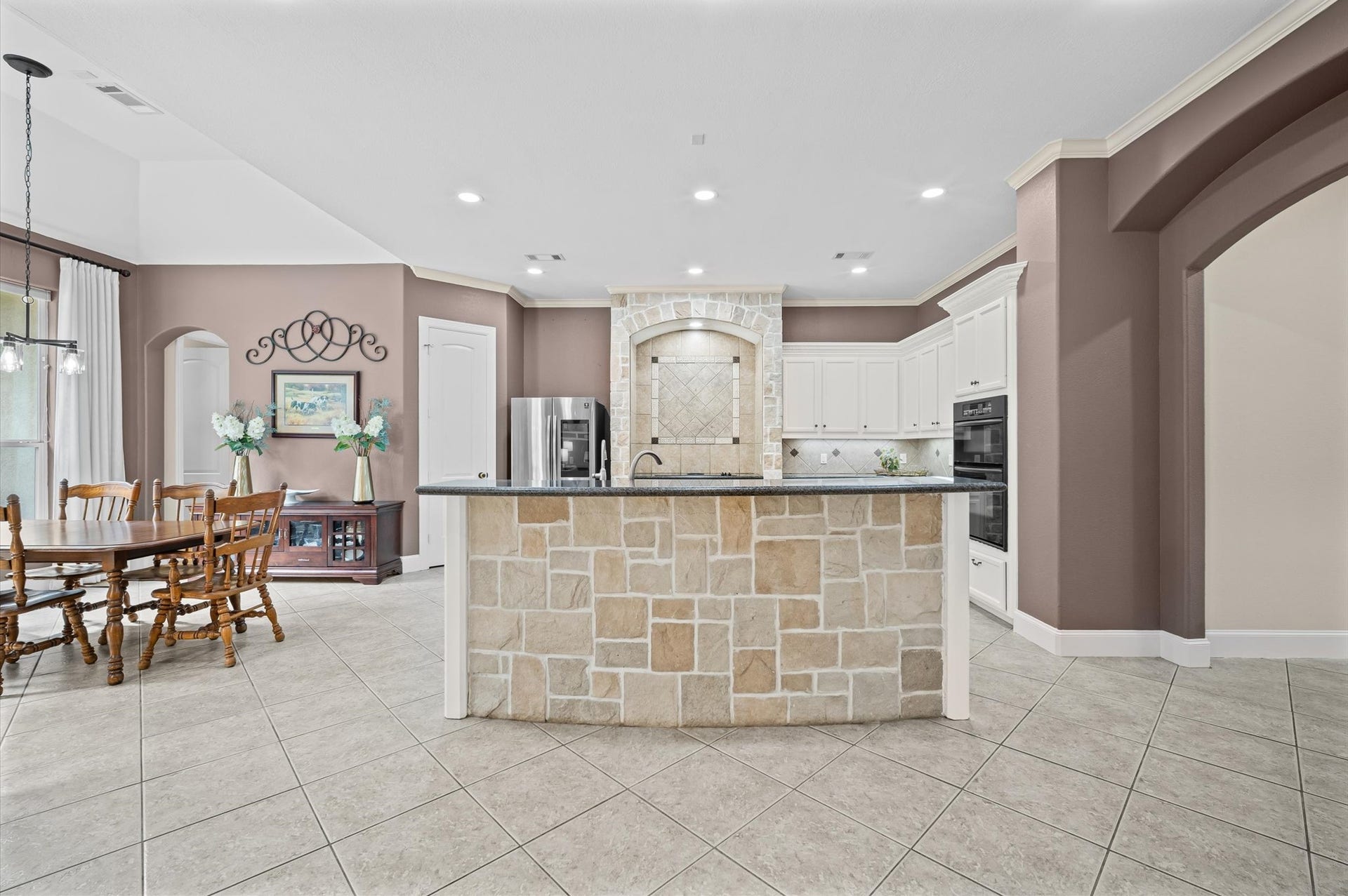 25815 Bridle Creek Drive S, Magnolia, TX 77355 25815 Bridle Creek Drive S, Magnolia, TX 77355