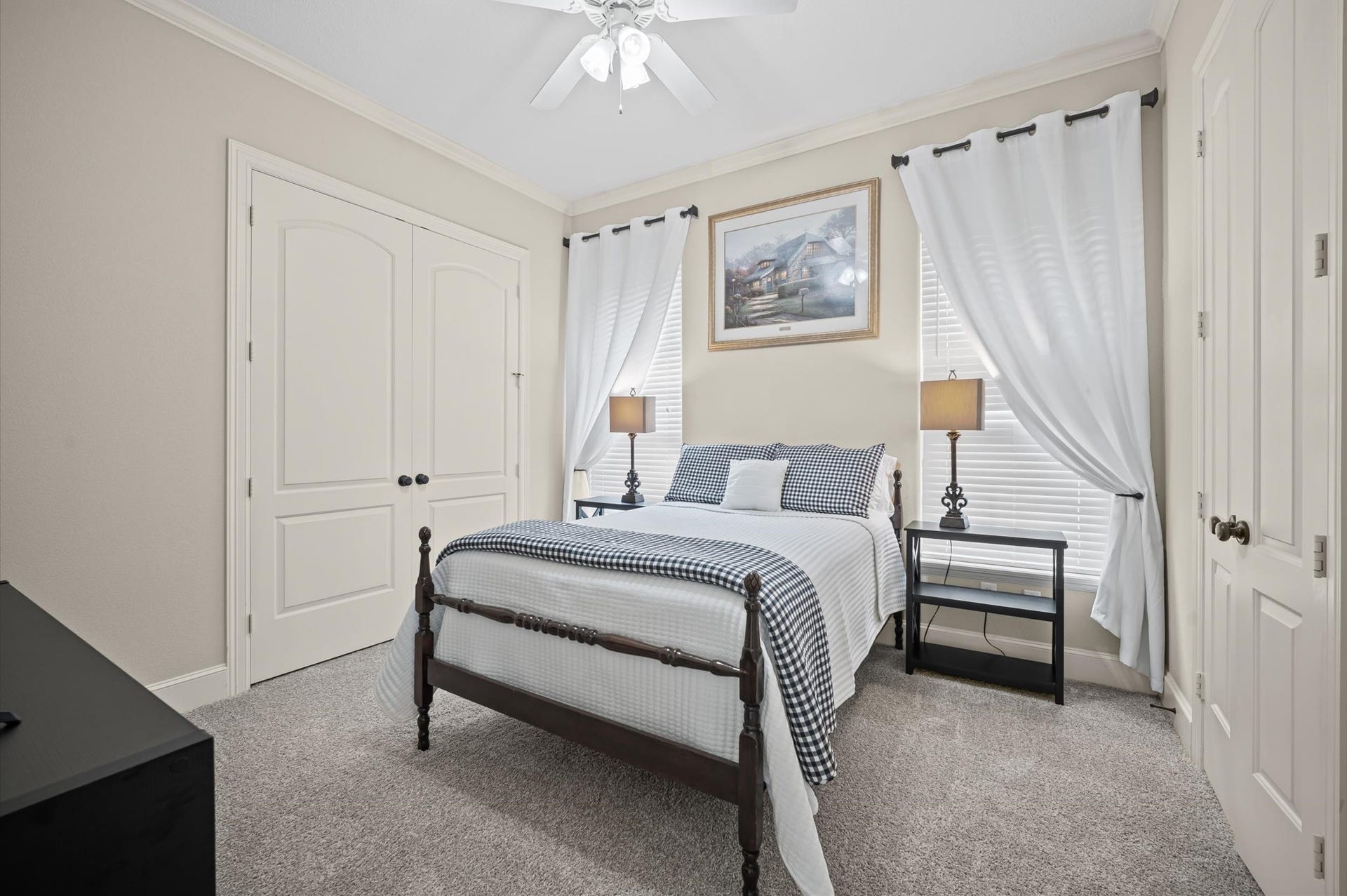25815 Bridle Creek Drive S, Magnolia, TX 77355 Guest bedroom downstairs with it's private bathroom.