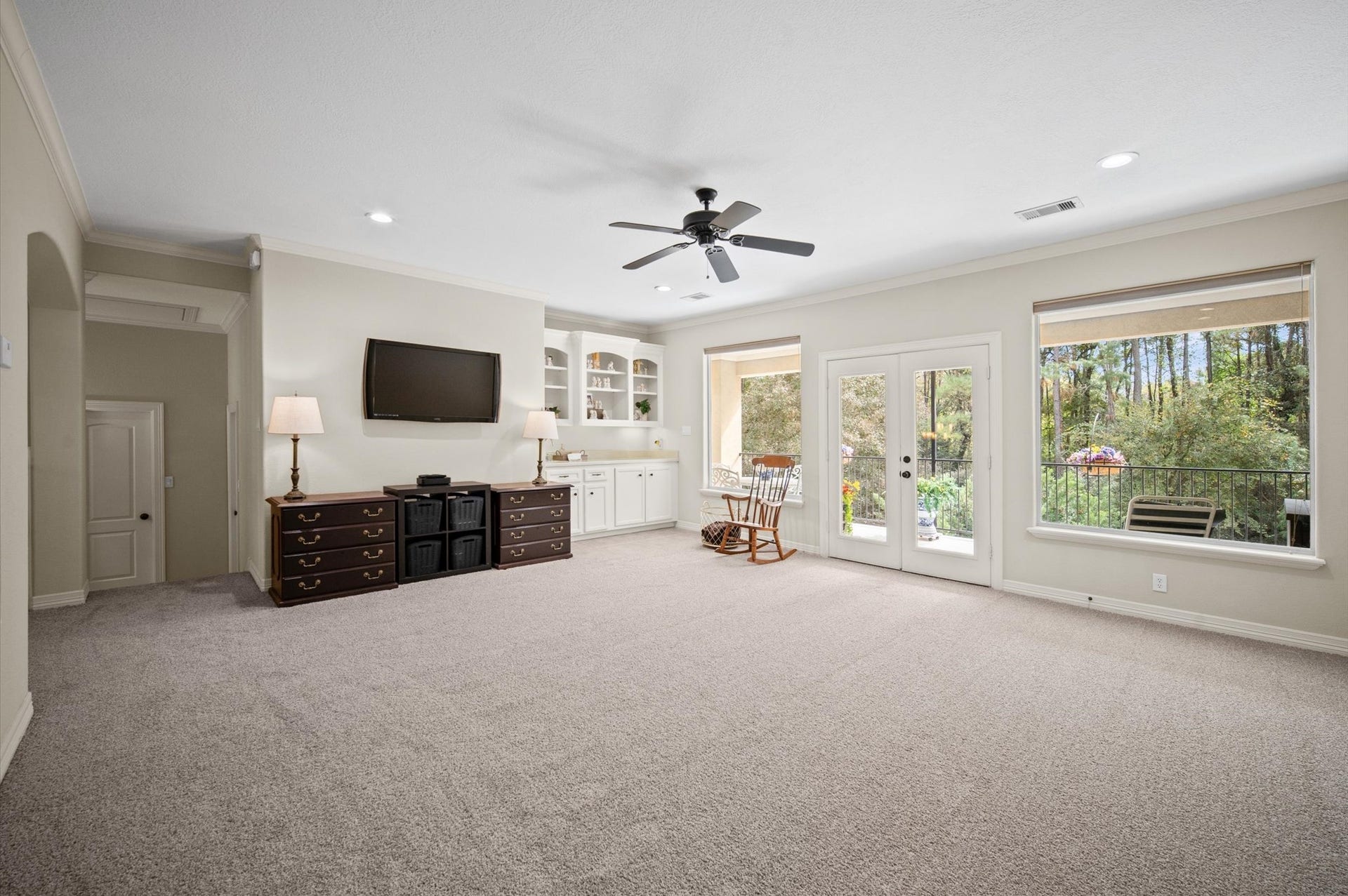 25815 Bridle Creek Drive S, Magnolia, TX 77355 Additional view showcasing the room's generous size and natural light