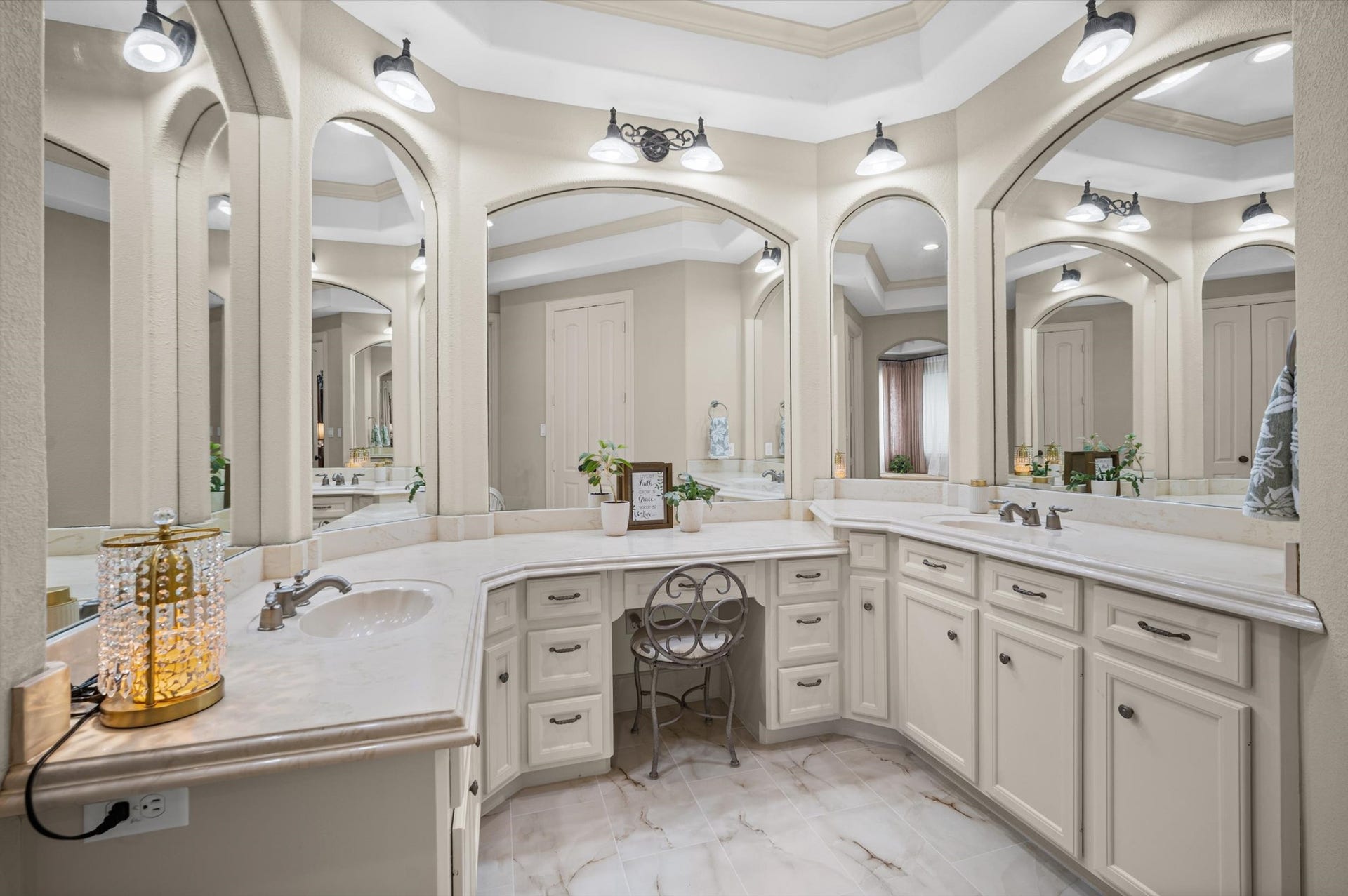 25815 Bridle Creek Drive S, Magnolia, TX 77355 Luxurious primary bath with dual vanities and elegant architectural details