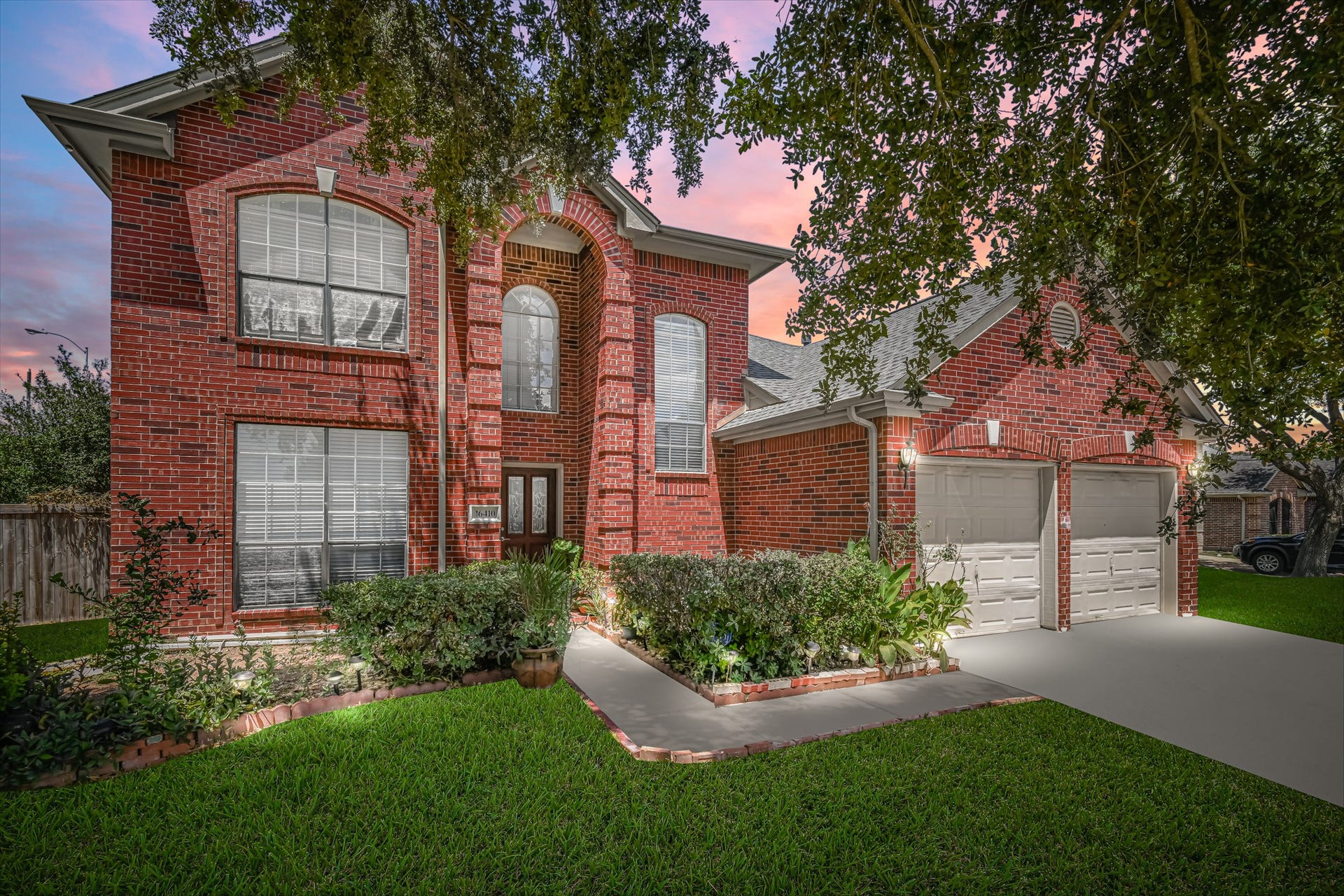 16410 Noblewood Court, Sugar Land, TX 77498 16410 Noblewood Court, Sugar Land, TX 77498