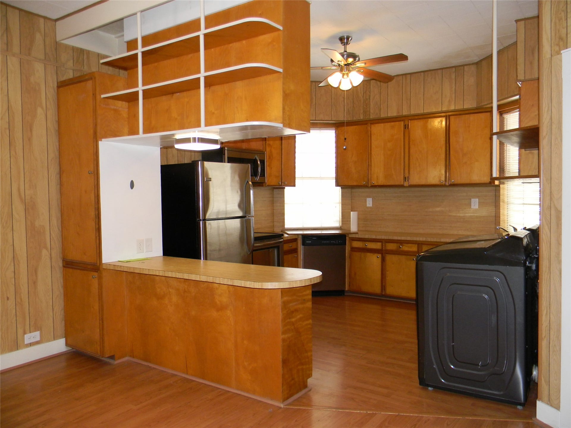 611 St Mary S Boulevard, Galveston, TX 77550 611 St Mary S Boulevard, Galveston, TX 77550