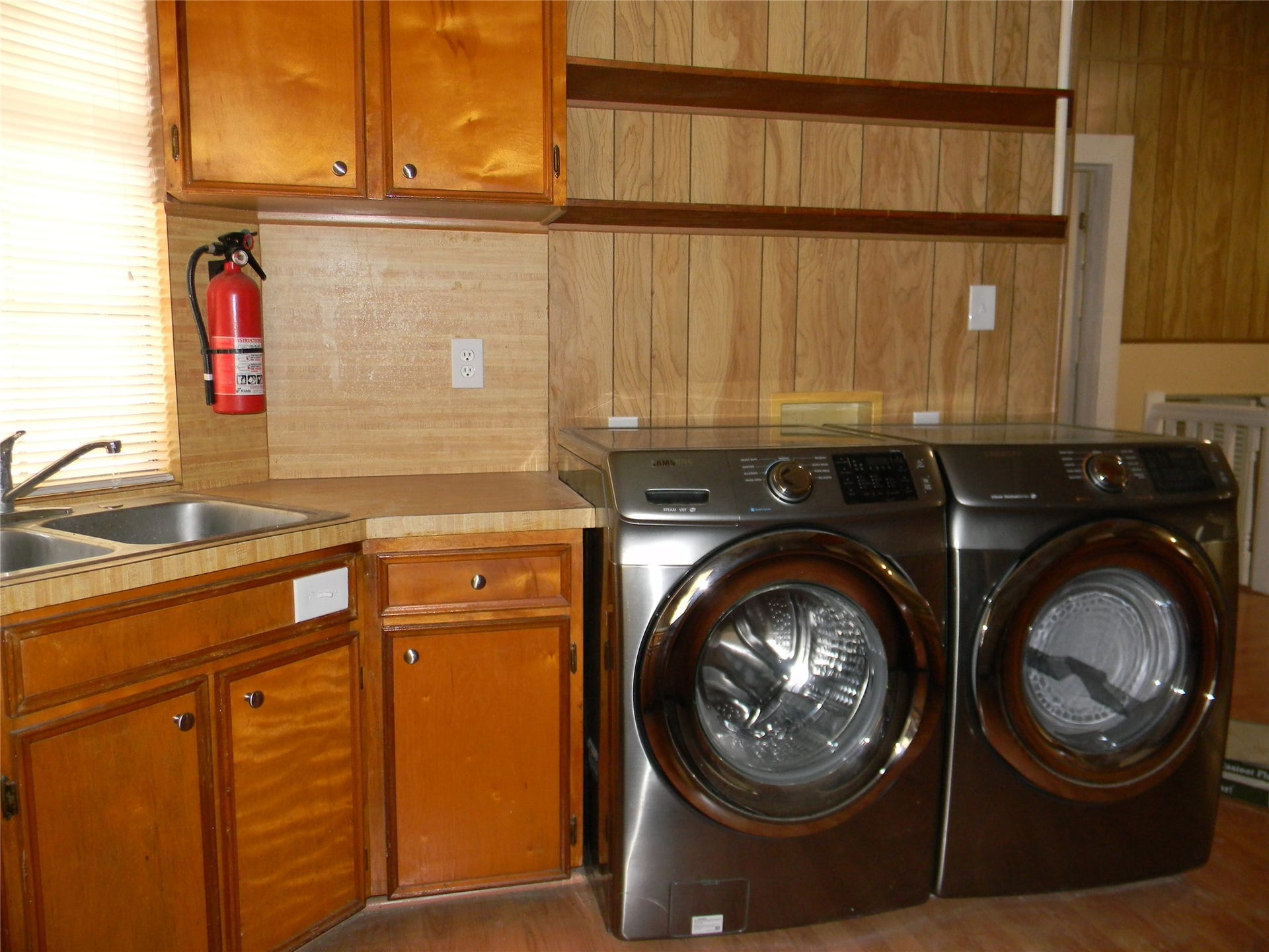 611 St Mary S Boulevard, Galveston, TX 77550 611 St Mary S Boulevard, Galveston, TX 77550