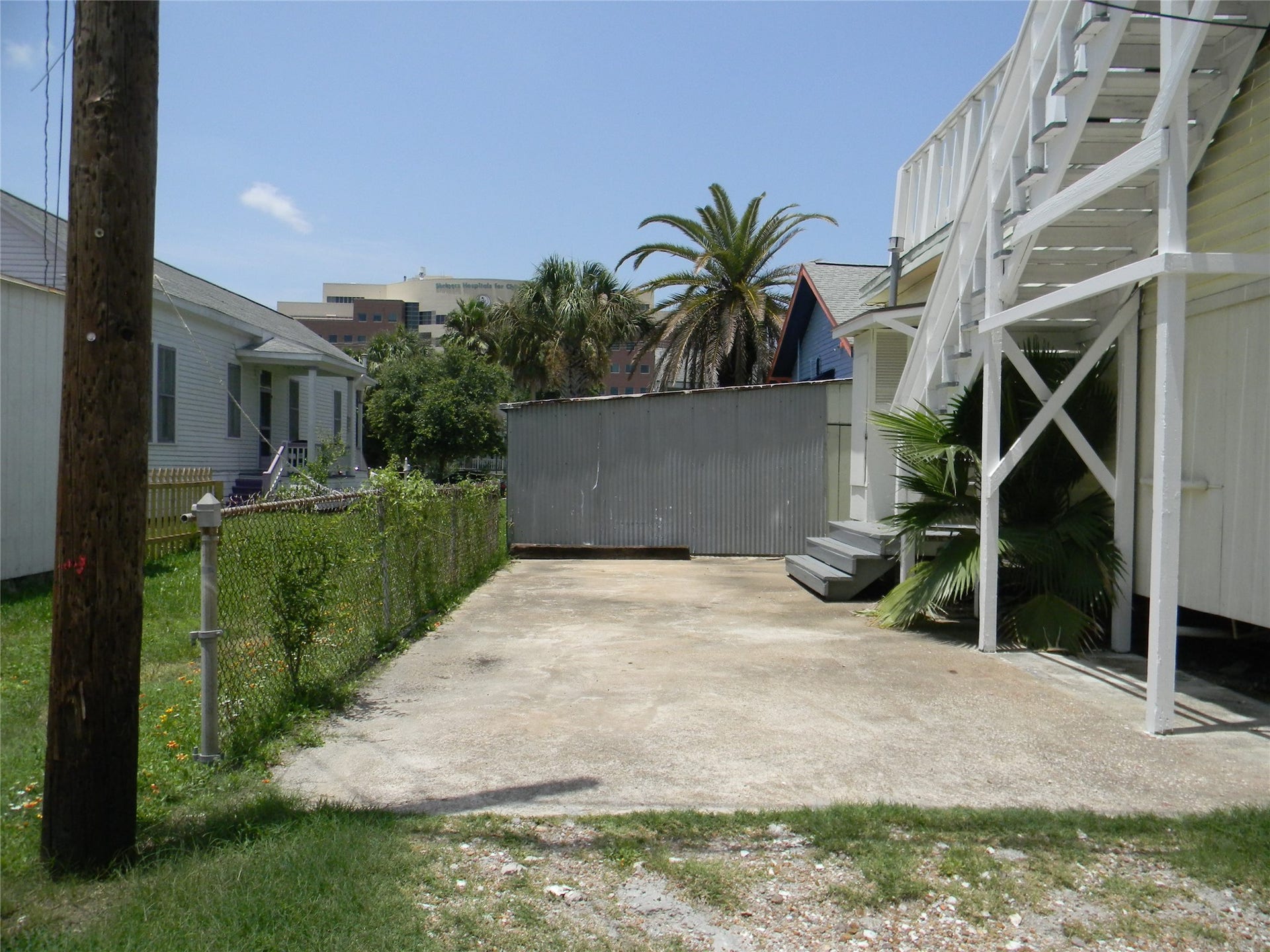 611 St Mary S Boulevard, Galveston, TX 77550 611 St Mary S Boulevard, Galveston, TX 77550