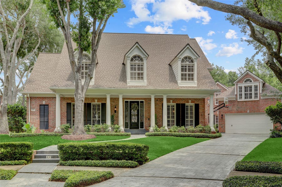 Property photo for 17 Shetland Isle Court, Sugar Land, TX